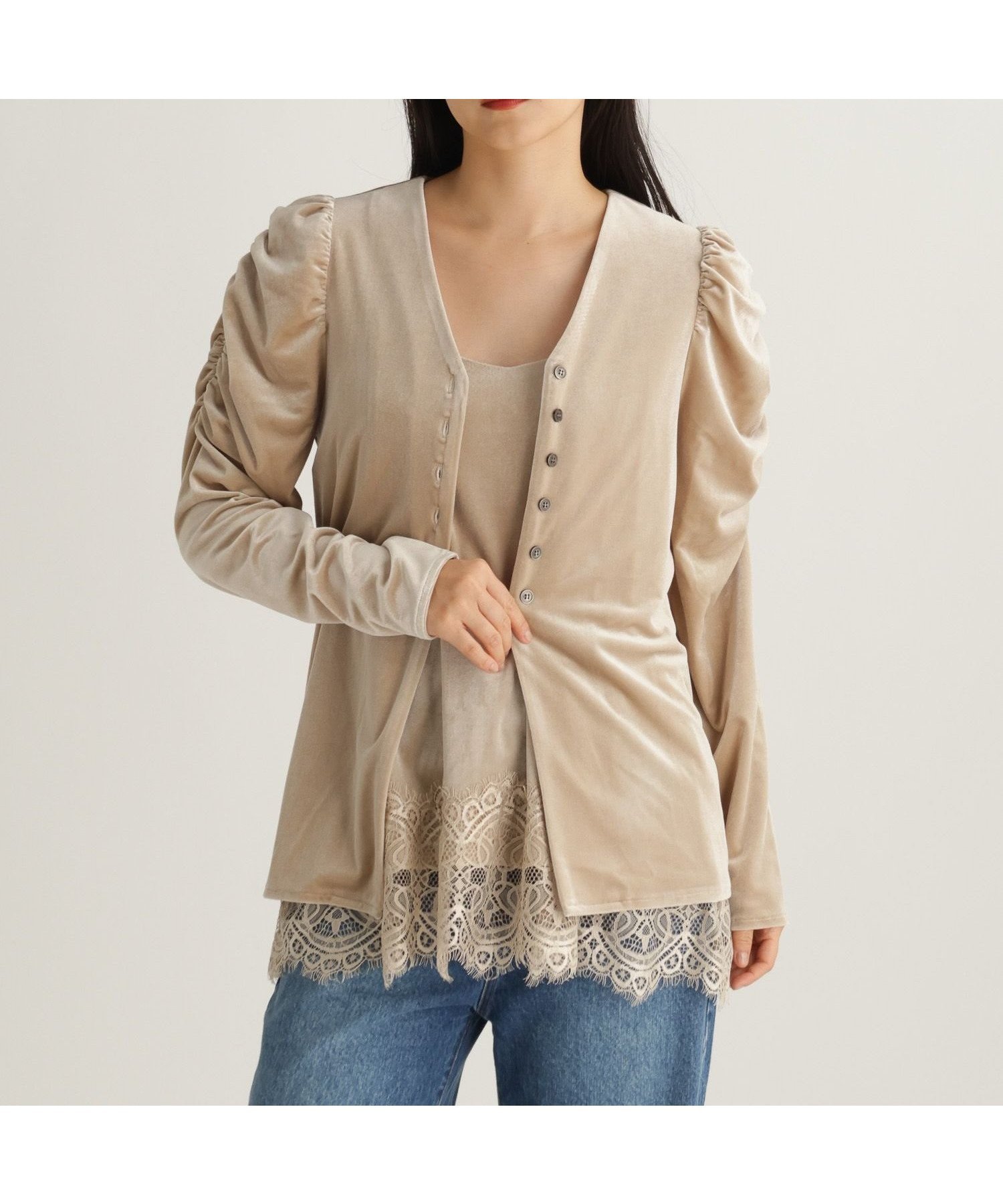 【スタディオ クリップ/studio CLIP】の【daily CLIP】パワショルベロアプルオーバー インテリア・キッズ・メンズ・レディースファッション・服の通販 founy(ファニー) 　ファッション　Fashion　レディースファッション　Fashion for Women　トップス・カットソー　Cut & Sew Tops　カジュアルプルオーバー・ニットトップス　Pullovers & Knit Tops / Casual Pullovers　ベロアトップス　Velour Tops / Velvet-Look Items　おすすめ　Recommended / Our Picks　アンサンブル　Ensemble Set　カーディガン　Cardigan, Knitwear　クラシカル　Classical, Vintage-Inspired　コーデュロイ　Corduroy, Cord Fabric　デニム　Denim, Jeans Material　トレンド　Trend, Trending Now　ベロア　Velour, Soft Velvet　レース　Lace, Lace Fabric　エレガント 上品　Elegant　ベージュ55|ID: prp329100004777583 ipo3291000000034960580