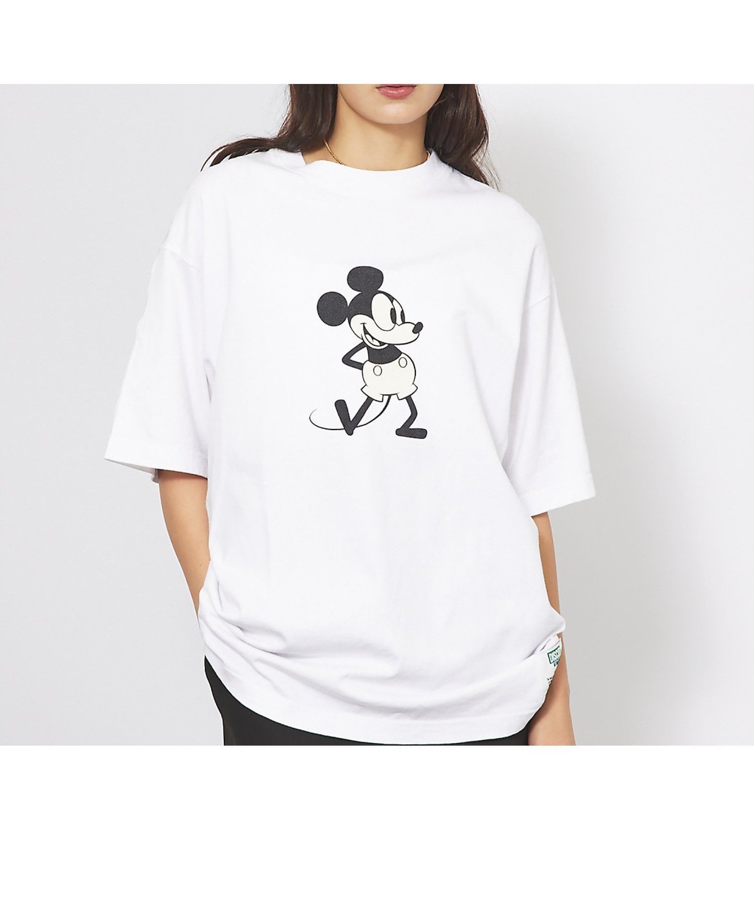 【ルージュヴィフラクレ/Rouge vif la cle】の【DISCUS/ディスカス】DISCUS*Disneyコラボ Tシャツ 半袖/デ インテリア・キッズ・メンズ・レディースファッション・服の通販 founy(ファニー) 　ファッション　Fashion　レディースファッション　Fashion for Women　トップス・カットソー　Cut & Sew Tops　シャツ・ブラウス・オフィスカジュアル　Elegant Blouses & Button-Ups　ロングTシャツ・Tシャツ　Longline T-Shirts & Tees　イラスト　Illustration　コラボ　Collaboration, Collab　スポーツ　Sports, Activewear　半袖　Short Sleeve, Half Sleeve　モチーフ　Motif, Design Theme　ロング　Long, Long-Length　おすすめ　Recommended / Our Picks　筋トレ・ボディメイク　Workout / Body Make / Fitness　ギフト プレゼント　Gift / Present　その他1|ID: prp329100004777635 ipo3291000000034900985