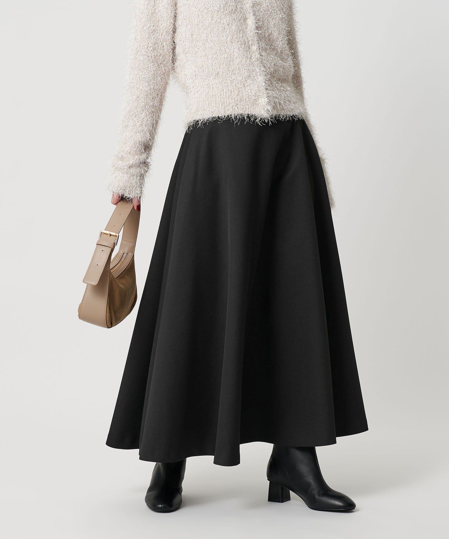 【ビューティ&ユース ユナイテッドアローズ/BEAUTY&YOUTH / UNITED ARROWS】のポリエステルツイル サーキュラースカート ウォッシャブル インテリア・キッズ・メンズ・レディースファッション・服の通販 founy(ファニー) 　ファッション　Fashion　レディースファッション　Fashion for Women　スカート　Skirts　ウォッシャブル　Machine Washable　コンパクト　Compact, Small Size　ドレープ　Drape, Draping Fabric　フェミニン　Feminine, Girly　ベスト　Vest, Waistcoat　リラックス　Relax, Relaxed Fit　エレガント 上品　Elegant　BLACK|ID: prp329100004777722 ipo3291000000034643257