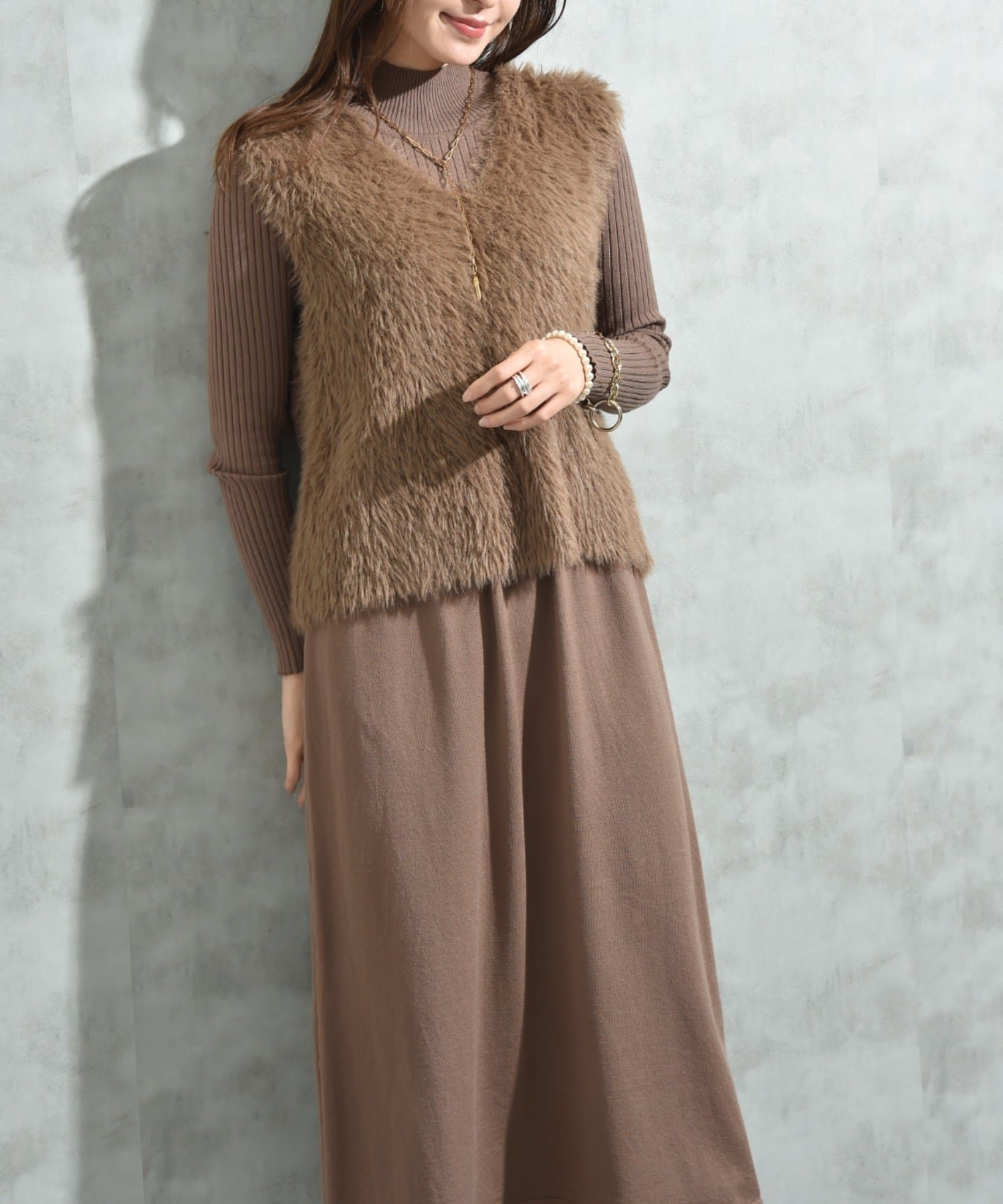 【インタープラネット/INTERPLANET】のシャギーニットセットワンピース インテリア・キッズ・メンズ・レディースファッション・服の通販 founy(ファニー) ファッション Fashion レディースファッション Fashion for Women ワンピース Dresses ベスト Vest, Waistcoat ベーシック Basic, Essential ブラウン|ID: prp329100004777778 ipo3291000000034644344