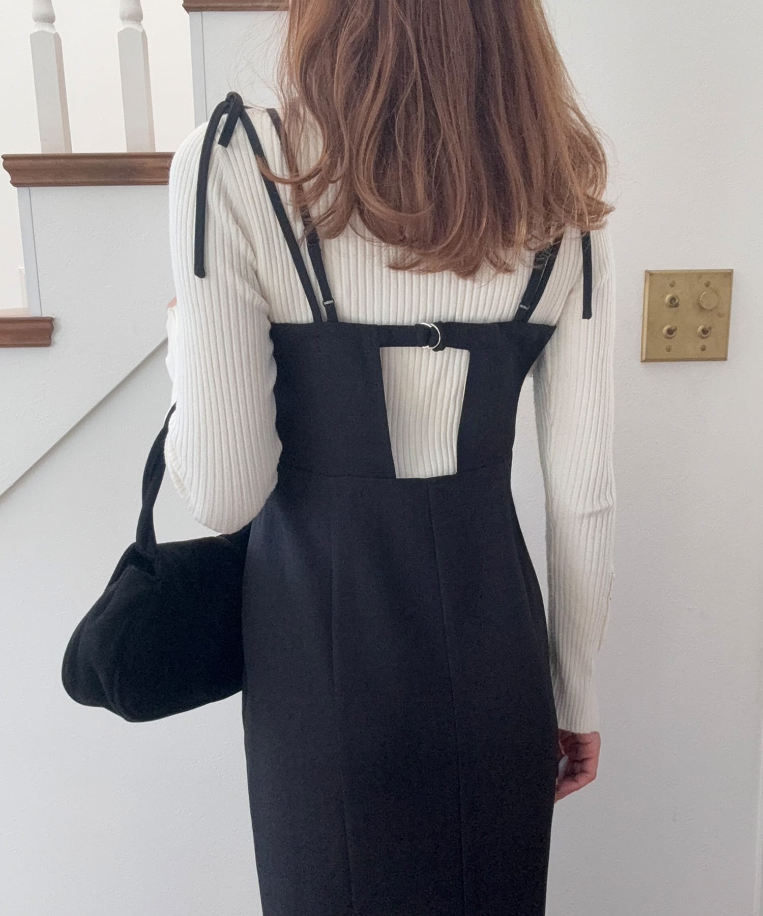 【ジュノア/JUNOAH】のバックオープン肩リボンキャミワンピース インテリア・キッズ・メンズ・レディースファッション・服の通販 founy(ファニー) 　ファッション　Fashion　レディースファッション　Fashion for Women　ワンピース　Dresses　キャミソールワンピース　Camisole Dresses　ブラック|ID: prp329100004777809 ipo3291000000034644544