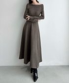 【ジュノア/JUNOAH】のMeiru オフショル風フレアニットワンピース チャコール|ID: prp329100004777810 ipo3291000000034644553