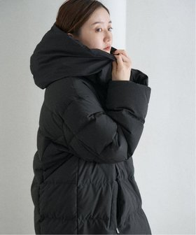【イエナ/IENA】のLIMONTA パフィーネックミドルダウン 人気、トレンドファッション・服の通販 founy(ファニー) ファッション Fashion レディースファッション Fashion for Women イタリア Italy コンパクト Compact, Small Size 軽量 Lightweight, Ultra Light スマート Smart, Elegant ドット Polka Dot, Dot Pattern 定番 Standard, Basic Item フロント Front, Front Design 防寒 Cold Protection, Winter-Ready エレガント 上品 Elegant 2025年 2025 2025-2026秋冬・A/W Autumn/Winter 2025–26 AW25–26 |ID:prp329100004778602