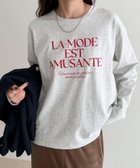 【フレディ&グロスター/FREDY&GLOSTER】のロゴプリントロンTシャツ 人気、トレンドファッション・服の通販 founy(ファニー) ファッション Fashion レディースファッション Fashion for Women トップス・カットソー Cut & Sew Tops シャツ・ブラウス・オフィスカジュアル Elegant Blouses & Button-Ups ロングTシャツ・Tシャツ Longline T-Shirts & Tees 秋 Autumn カーディガン Cardigan, Knitwear ジャケット Jacket, Outerwear バランス Balance, Style Balance フロント Front, Front Design プリント Print, Printed Pattern ベーシック Basic, Essential おすすめ Recommended / Our Picks 2025年 2025 2025-2026秋冬・A/W Autumn/Winter 2025–26 AW25–26 thumbnail ライトグレー|ID: prp329100004778644 ipo3291000000035032571