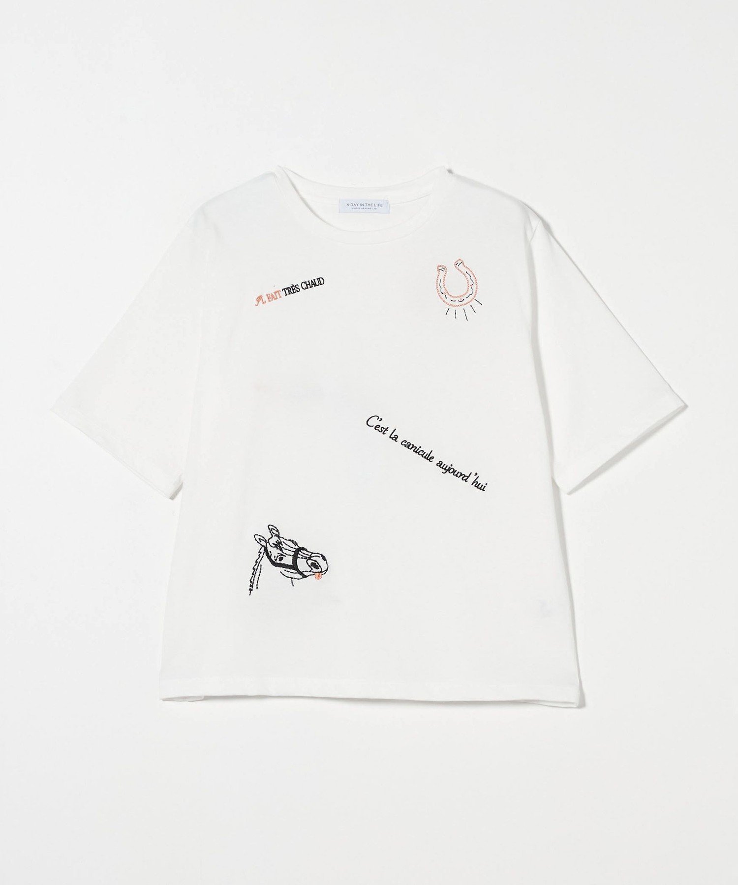 【ユナイテッドアローズ/UNITED ARROWS】のマルチ エンブロイダリー Tシャツ A DAY IN THE LIFE インテリア・キッズ・メンズ・レディースファッション・服の通販 founy(ファニー) 　ファッション　Fashion　レディースファッション　Fashion for Women　トップス・カットソー　Cut & Sew Tops　シャツ・ブラウス・オフィスカジュアル　Elegant Blouses & Button-Ups　ロングTシャツ・Tシャツ　Longline T-Shirts & Tees　インナー　Innerwear　エンブロイダリー　Embroidery Design　デニム　Denim, Jeans Material　半袖　Short Sleeve, Half Sleeve　リラックス　Relax, Relaxed Fit　アウトレット　Outlet / Clearance　おすすめ　Recommended / Our Picks　OFF WHITE|ID: prp329100004778693 ipo3291000000034655307