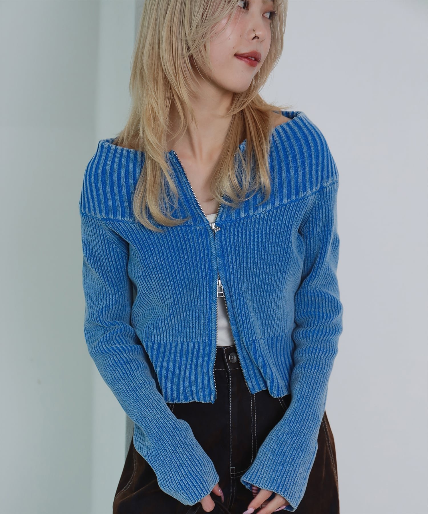 【ビームス ウイメン/BEAMS】のモールフェード ジップ カーディガン インテリア・キッズ・メンズ・レディースファッション・服の通販 founy(ファニー) 　ファッション　Fashion　レディースファッション　Fashion for Women　トップス・カットソー　Cut & Sew Tops　カーディガン・羽織り　Layered Style Cardigans　インナー　Innerwear　カーディガン　Cardigan, Knitwear　コンパクト　Compact, Small Size　ジップ　Zip, Zipper　トレンド　Trend, Trending Now　フィット　Fit, Slim Fit　フォルム　Silhouette, Form　フロント　Front, Front Design　ボトム　Bottoms, Lower Wear　ミドル　Middle Length, Mid Height　BLUE|ID: prp329100004778761 ipo3291000000034894374