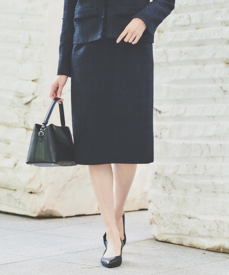 【アンタイトル/UNTITLED】の【入卒/セレモニー/通勤】ラメツイードタイトスカート インテリア・キッズ・メンズ・レディースファッション・服の通販 founy(ファニー) 　ファッション　Fashion　レディースファッション　Fashion for Women　スカート　Skirts　おすすめ　Recommended / Our Picks　アクリル　Acrylic Material　コンパクト　Compact, Small Size　シンプル　Simple, Minimal　ストレッチ　Stretch, Stretchy Fabric　スマート　Smart, Elegant　セットアップ　Set-Up, Coordinated Outfit　セレモニー　Ceremony　タイトスカート　Pencil Skirt, Tight Skirt　ツイード　Twill, Twill Weave　ベーシック　Basic, Essential　ポケット　Pocket, Pocket Detail　エレガント 上品　Elegant　ビジネス 仕事 通勤　Business / Work / Commuting　ネイビー|ID: prp329100004778958 ipo3291000000034658757