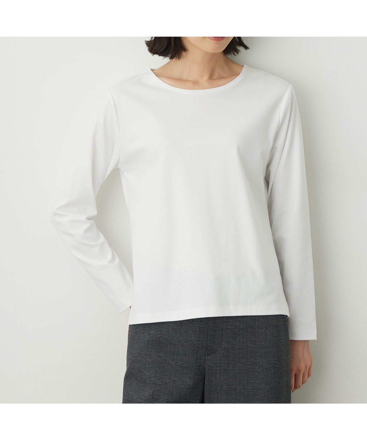 【エーシーデザインバイアルファキュービック/A/C DESIGN BY ALPHACUBIC】のロングスリーブTシャツ インテリア・キッズ・メンズ・レディースファッション・服の通販 founy(ファニー) 　ファッション　Fashion　レディースファッション　Fashion for Women　トップス・カットソー　Cut & Sew Tops　シャツ・ブラウス・オフィスカジュアル　Elegant Blouses & Button-Ups　ロングTシャツ・Tシャツ　Longline T-Shirts & Tees　おすすめ　Recommended / Our Picks　カットソー　Cut and Sewn Top　スリット　Slit, Slit Detail　スリーブ　Sleeve, Long Sleeve / Short Sleeve　ベーシック　Basic, Essential　ロング　Long, Long-Length　長袖　Long Sleeve, Full Sleeve　オフホワイト|ID: prp329100004779069 ipo3291000000034660332