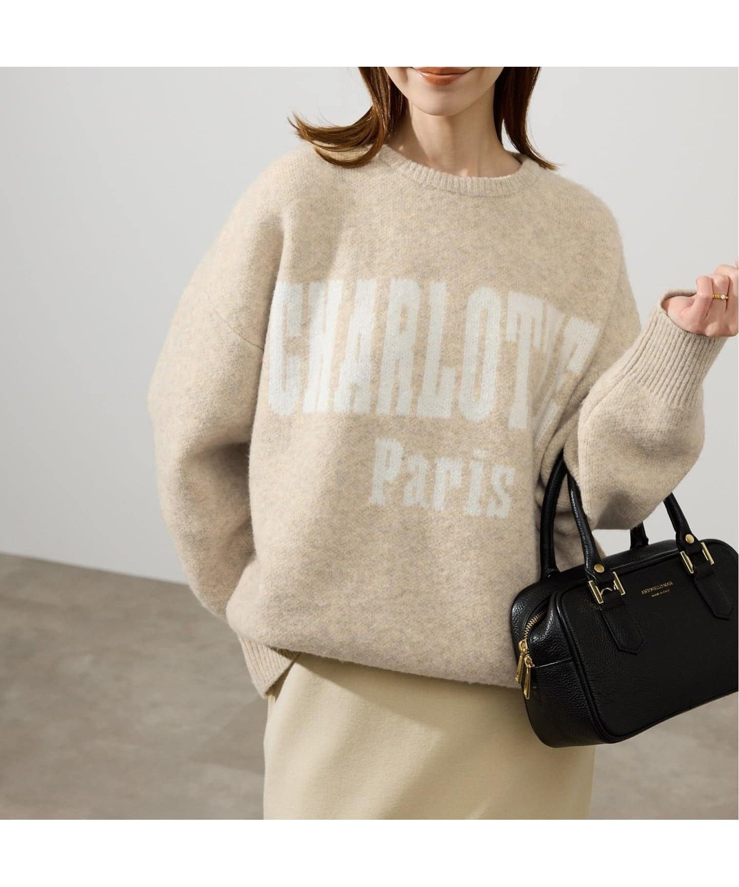 【スローブ イエナ/SLOBE IENA】のCHARLOTTE ロゴニット インテリア・キッズ・メンズ・レディースファッション・服の通販 founy(ファニー) ファッション Fashion レディースファッション Fashion for Women トップス・カットソー Cut & Sew Tops ニット Knit Tops & Sweaters 2025年 2025 2025-2026秋冬・A/W Autumn/Winter 2025–26 AW25–26 ウォッシャブル Machine Washable スラックス Slacks, Dress Pants デニム Denim, Jeans Material ベーシック Basic, Essential レース Lace, Lace Fabric ベージュ|ID: prp329100004779443 ipo3291000000035143287