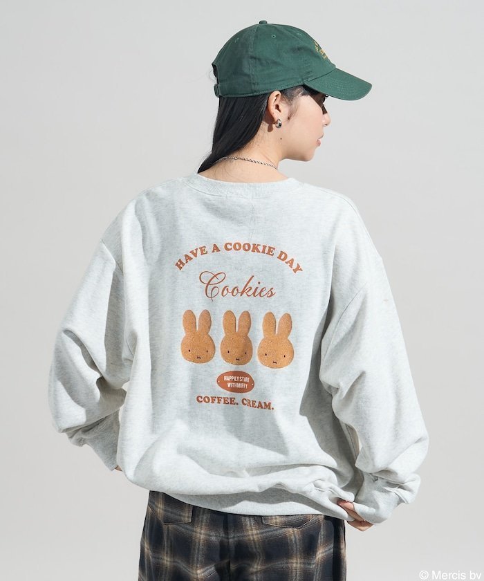 【フリークスストア/FREAK'S STORE】のmiffy cookie柄 プリント スウェット 25AW 人気、トレンドファッション・服の通販 founy(ファニー) 　ファッション　Fashion　レディースファッション　Fashion for Women　トップス・カットソー　Cut & Sew Tops　レディースパーカー・カジュアルフーディー　Casual Hoodies & Sweatshirts　スウェット・クルーネックトップス　Sweatshirts & Crewnecks / Relaxed Fit Sweat Tops　2025年　2025　2025-2026秋冬・A/W　Autumn/Winter 2025–26 AW25–26　冬　Winter / This Winter　スウェット / スエット　Sweatshirt, Sweatwear　スペシャル　Special, Limited Edition　プリント　Print, Printed Pattern　A/W・秋冬　Autumn/Winter　 other-1|ID: prp329100004779651 ipo3291000000034668269