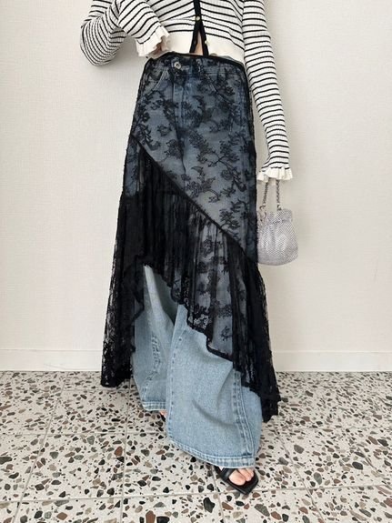 【リリーブラウン/Lily Brown】のレイヤードレーススカート インテリア・キッズ・メンズ・レディースファッション・服の通販 founy(ファニー) 　ファッション　Fashion　レディースファッション　Fashion for Women　スカート　Skirts　おすすめ　Recommended / Our Picks　アシンメトリー　Asymmetrical Style　インナー　Innerwear　スマート　Smart, Elegant　スリット　Slit, Slit Detail　デニム　Denim, Jeans Material　トレンド　Trend, Trending Now　フレア　Flare, Flared　フロント　Front, Front Design　ペチコート　Petticoat, Underskirt　レース　Lace, Lace Fabric　ヴィンテージ　Vintage Style　エレガント 上品　Elegant　BLK[009]|ID: prp329100004780304 ipo3291000000034678245