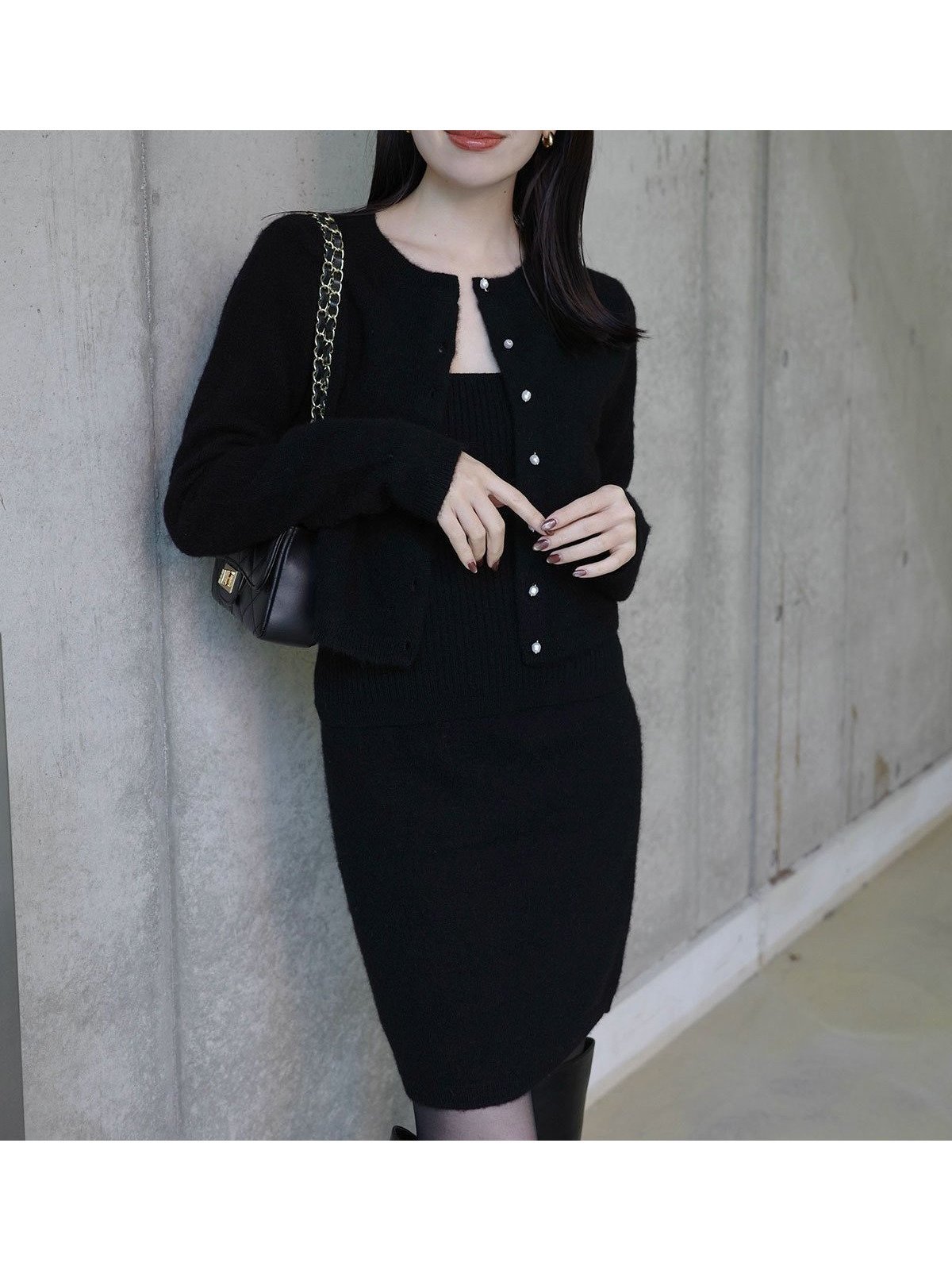 【アニュアンス/anuans】のヤクウールニットセット インテリア・キッズ・メンズ・レディースファッション・服の通販 founy(ファニー) ファッション Fashion レディースファッション Fashion for Women トップス・カットソー Cut & Sew Tops ニット Knit Tops & Sweaters カーディガン Cardigan, Knitwear パール Pearl, Pearl Accent ビスチェ Bustier, Corset Top フロント Front, Front Design ミニスカート Mini Skirt, Short Skirt BLACK|ID: prp329100004780374 ipo3291000000034679801