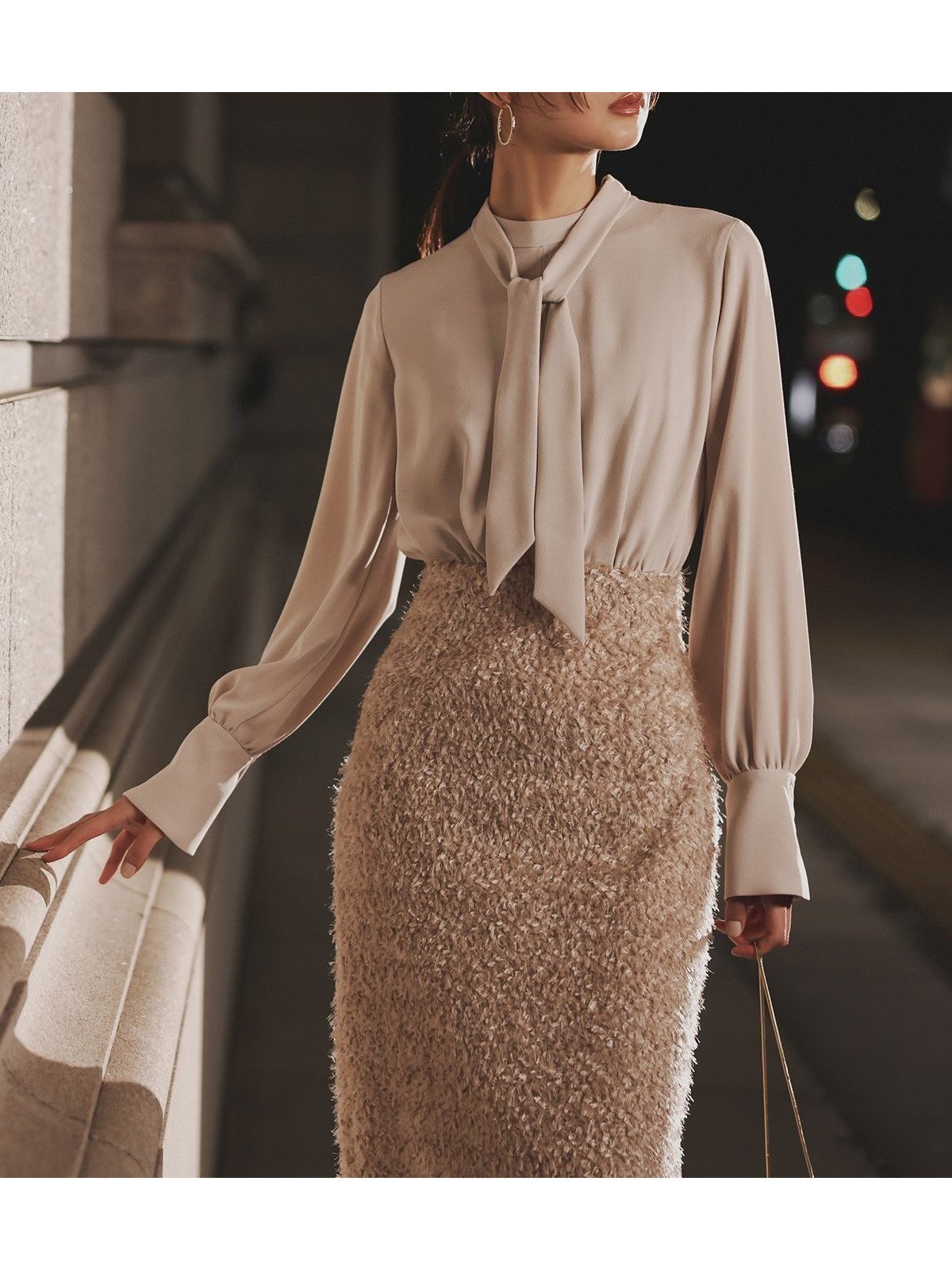 【アニュアンス/anuans】のフェザージャガードコンビワンピース 人気、トレンドファッション・服の通販 founy(ファニー) ファッション Fashion レディースファッション Fashion for Women ワンピース Dresses サテン Satin, Glossy Fabric ジョーゼット Georgette, Semi-Sheer Fabric タイトスカート Pencil Skirt, Tight Skirt ドッキング Docking, Mixed Material ドレープ Drape, Draping Fabric フィット Fit, Slim Fit フェミニン Feminine, Girly ブラウジング Blouson Silhouette, Cinched Waist リボン Ribbon, Bow other-1|ID: prp329100004780378 ipo3291000000034679822