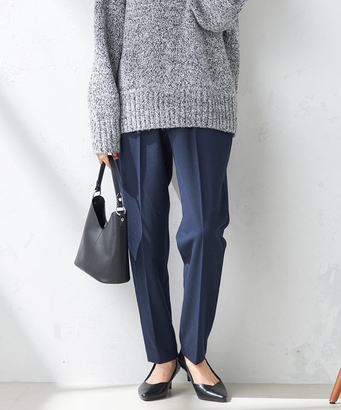 【アー ヴェー ヴェー/a.v.v】の【イージーケア/ストレッチ】あったか美ラクるイージーテーパードパンツ インテリア・キッズ・メンズ・レディースファッション・服の通販 founy(ファニー) https://founy.com/ ファッション Fashion レディースファッション Fashion for Women パンツ Pants & Trousers ギャザー Gathered, Ruffled スウェット / スエット Sweatshirt, Sweatwear ストレッチ Stretch, Stretchy Fabric センター Center, Center Line 定番 Standard, Basic Item 人気 Popular, Best Seller フェミニン Feminine, Girly ベーシック Basic, Essential 楽ちん Easy Fit, Comfortable ワイド Wide, Wide Fit 再入荷 Restock / Back in Stock ビジネス 仕事 通勤 Business / Work / Commuting |ID: prp329100004781077 ipo3291000000034687652