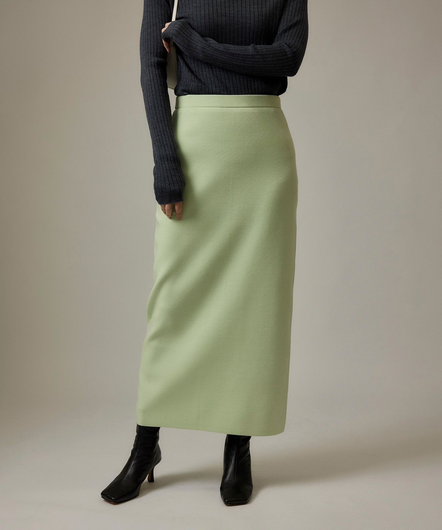 【ロペ/ROPE'】の【J aDoRe・店舗限定】ハイゲージウールスムースIラインニットスカート/セットアップ対応 インテリア・キッズ・メンズ・レディースファッション・服の通販 founy(ファニー) 　ファッション　Fashion　レディースファッション　Fashion for Women　セットアップ　Matching Sets　スカート・ミニ/ミディ/マキシ　Skirts / Mini, Midi & Maxi Skirts　シンプル　Simple, Minimal　ジャケット　Jacket, Outerwear　ストッキング　Stockings, Sheer Tights　ストレッチ　Stretch, Stretchy Fabric　スリット　Slit, Slit Detail　セットアップ　Set-Up, Coordinated Outfit　タイツ　Tights, Legwear　ベーシック　Basic, Essential　ポケット　Pocket, Pocket Detail　ロング　Long, Long-Length　おすすめ　Recommended / Our Picks　グリーン系(35)|ID: prp329100004781134 ipo3291000000034688070