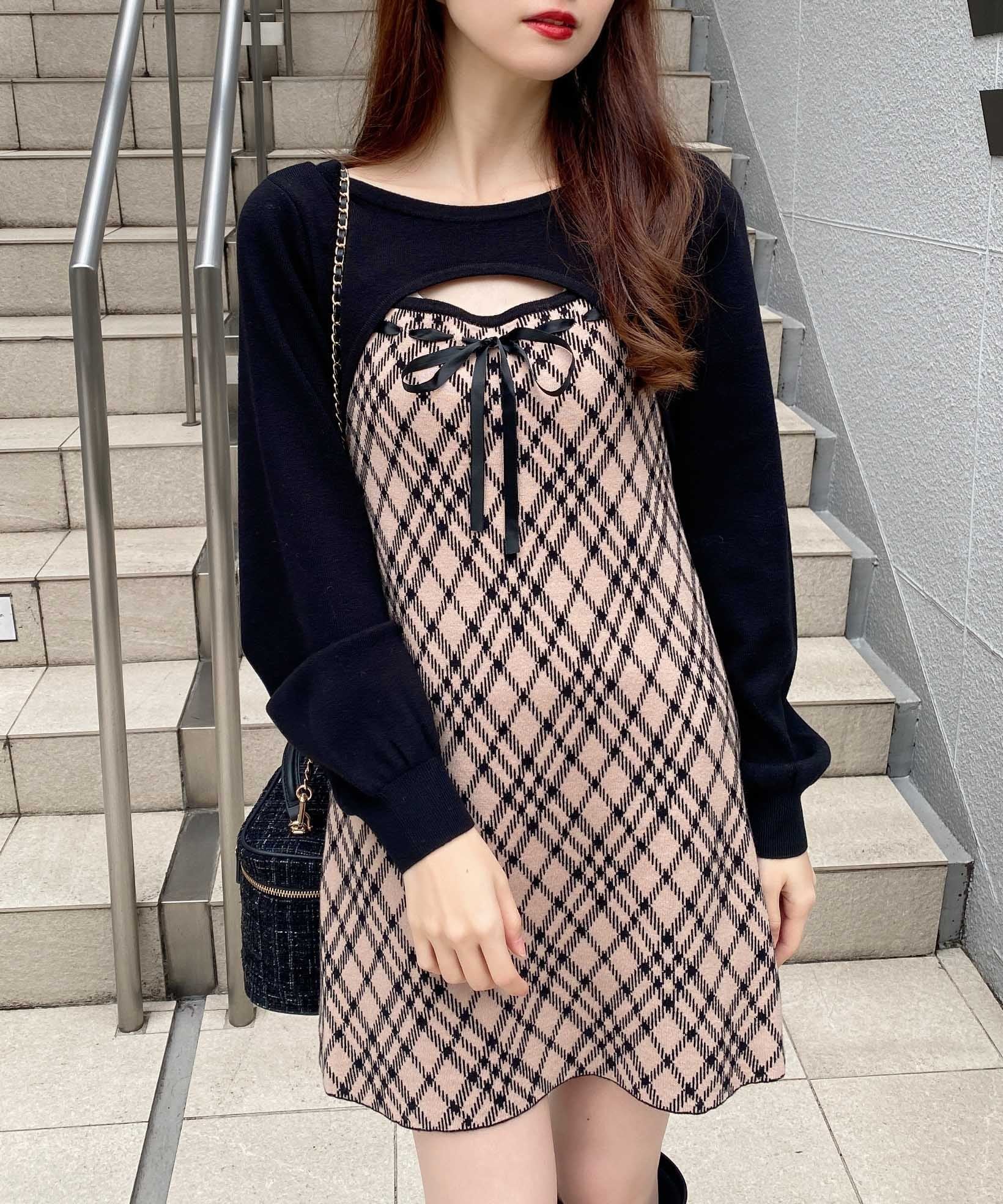 【イング/INGNI】のINGNI/12GデコルテオープンCK柄切替ニットOP インテリア・キッズ・メンズ・レディースファッション・服の通販 founy(ファニー) 　ファッション　Fashion　レディースファッション　Fashion for Women　トップス・カットソー　Cut & Sew Tops　ニット　Knit Tops & Sweaters　切替　Switching, Contrast Panel　スマホ　Smartphone, Mobile Device　チェック　Check, Plaid, Tartan　デコルテ　Décolleté, Neckline　トレンド　Trend, Trending Now　フィット　Fit, Slim Fit　リボン　Ribbon, Bow　ロング　Long, Long-Length　冬　Winter / This Winter　おすすめ　Recommended / Our Picks　ベージュクロ/チェック|ID: prp329100004781274 ipo3291000000034689080