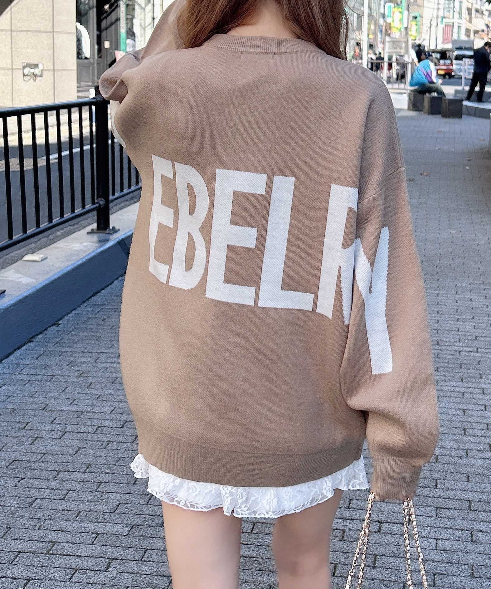 【イング/INGNI】の12G BackBIGロゴチュニックニット インテリア・キッズ・メンズ・レディースファッション・服の通販 founy(ファニー) ファッション Fashion レディースファッション Fashion for Women トップス・カットソー Cut & Sew Tops ニット Knit Tops & Sweaters おすすめ Recommended / Our Picks スマホ Smartphone, Mobile Device チュニック Tunic, Long Top ビッグ Big, Oversized フラット Flat, Flat Shoes ベージュ/オフホワイト|ID: prp329100004781278 ipo3291000000034838099