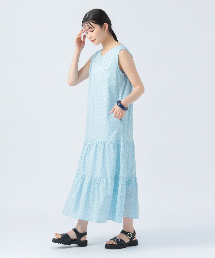 【ビームス ウイメン/BEAMS】のヴィンテージライク フラワー ティアード ワンピース インテリア・キッズ・メンズ・レディースファッション・服の通販 founy(ファニー) https://founy.com/ ファッション Fashion レディースファッション Fashion for Women ワンピース Dresses アクセサリー Fashion Accessories エアリー Airy Texture ヴィンテージ Vintage Style サンダル Sandals, Summer Shoes ジャケット Jacket, Outerwear スニーカー Sneakers, Trainers ティアード Tiered, Tiered Style ティアードワンピース Tiered Dress, Flared Dress デニム Denim, Jeans Material トレンド Trend, Trending Now フラワー Flower, Floral プリント Print, Printed Pattern ミックス Mix, Mixed Style リラックス Relax, Relaxed Fit |ID: prp329100004781300 ipo3291000000034689250