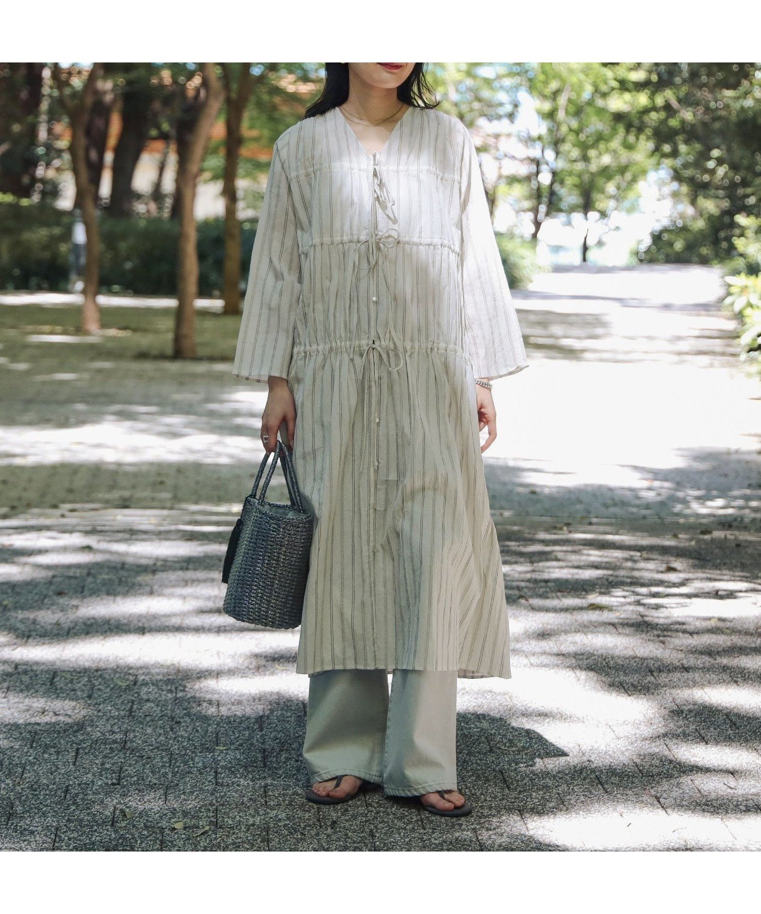 【ビームス ウイメン/BEAMS】のシアー ストライプ リボン ワンピース 人気、トレンドファッション・服の通販 founy(ファニー) ファッション Fashion レディースファッション Fashion for Women ワンピース Dresses おすすめ Recommended / Our Picks サンダル Sandals, Summer Shoes シアー Sheer, See-Through シンプル Simple, Minimal ストライプ Stripe, Striped Pattern スニーカー Sneakers, Trainers フロント Front, Front Design リボン Ribbon, Bow リラックス Relax, Relaxed Fit other-1|ID: prp329100004781309 ipo3291000000034689309