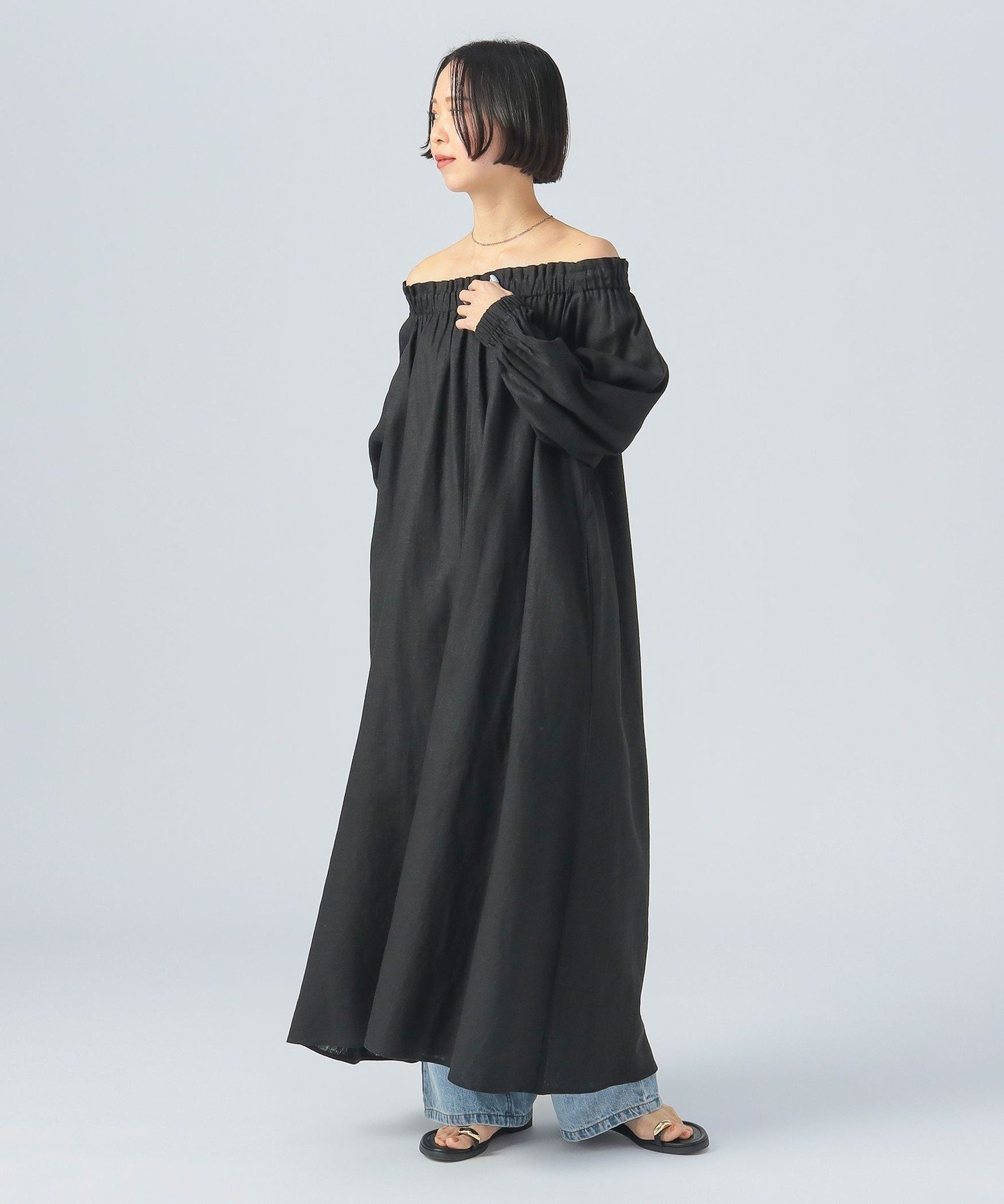 【ビームス ウイメン/BEAMS】のリネンミックス オフショルダーワンピース インテリア・キッズ・メンズ・レディースファッション・服の通販 founy(ファニー) 　ファッション　Fashion　レディースファッション　Fashion for Women　ワンピース　Dresses　オフショルダーワンピース・ドレス　Off-Shoulder Dresses / Bardot Style Dresses　おすすめ　Recommended / Our Picks　デニム　Denim, Jeans Material　フェミニン　Feminine, Girly　ミックス　Mix, Mixed Style　リネン　Linen, Linen Fabric　ロング　Long, Long-Length　夏　Summer　BLACK|ID: prp329100004781392 ipo3291000000035152968