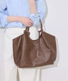 【スローブ イエナ/SLOBE IENA】の《追加5 》ANTONELLO MASI SLOBE別注 レザートートバッグ 人気、トレンドファッション・服の通販 founy(ファニー) ファッション Fashion レディースファッション Fashion for Women バッグ Bags イタリア Italy シンプル Simple, Minimal スペシャル Special, Limited Edition スマート Smart, Elegant チャーム Charm, Pendant フロント Front, Front Design 別注 Limited Edition, Custom Order ビジネス 仕事 通勤 Business / Work / Commuting thumbnail ブラウン A|ID: prp329100004781492 ipo3291000000034839648