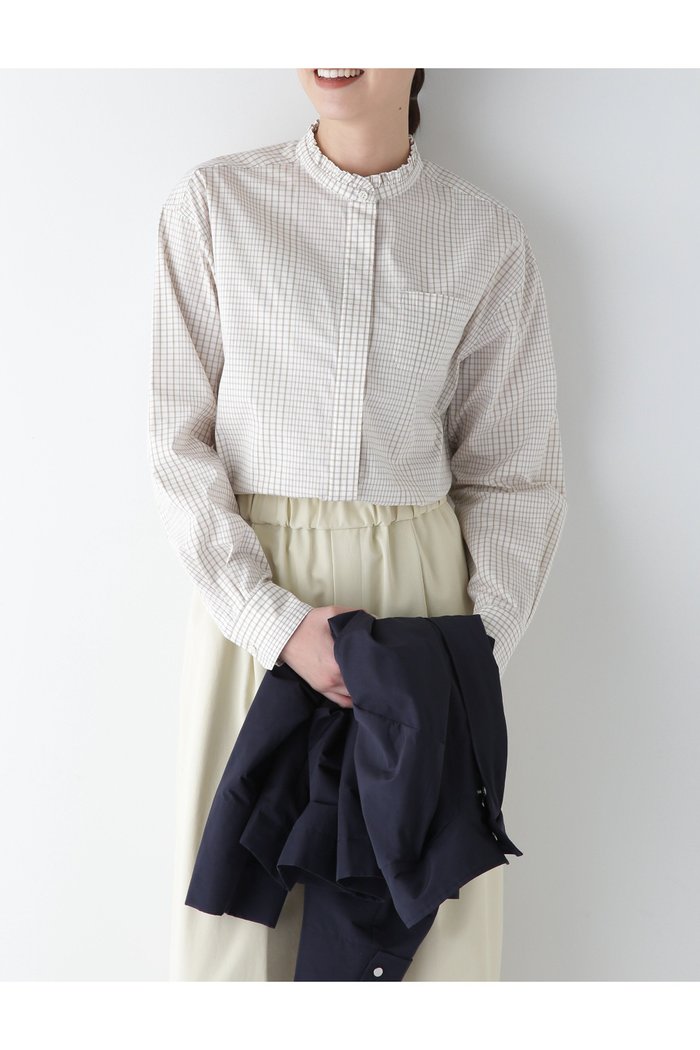 【ヒューマンウーマン/HUMAN WOMAN】のスタンドフリルチェックブラウス インテリア・キッズ・メンズ・レディースファッション・服の通販 founy(ファニー) https://founy.com/ ファッション Fashion レディースファッション Fashion for Women トップス・カットソー Cut & Sew Tops シャツ・ブラウス・オフィスカジュアル Elegant Blouses & Button-Ups おすすめ Recommended / Our Picks インナー Innerwear クラシカル Classical, Vintage-Inspired シンプル Simple, Minimal ジャケット Jacket, Outerwear スクエア Square, Square Shape スタンダード Standard, Basic チェック Check, Plaid, Tartan フリル Frill, Ruffle ブロック Block, Solid Block Pattern ボトム Bottoms, Lower Wear ポケット Pocket, Pocket Detail |ID: prp329100004781528 ipo3291000000034691486