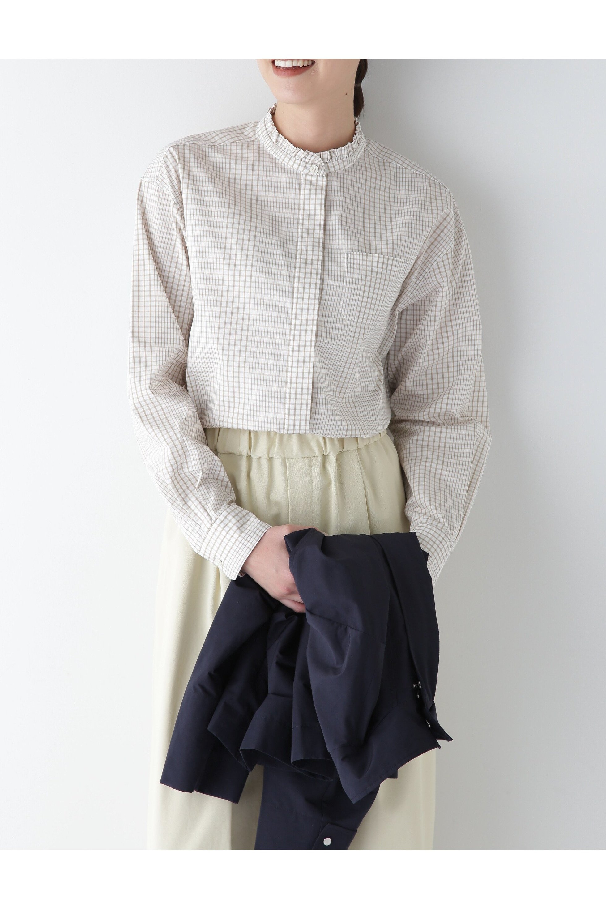 【ヒューマンウーマン/HUMAN WOMAN】のスタンドフリルチェックブラウス 人気、トレンドファッション・服の通販 founy(ファニー) 　ファッション　Fashion　レディースファッション　Fashion for Women　トップス・カットソー　Cut & Sew Tops　シャツ・ブラウス・オフィスカジュアル　Elegant Blouses & Button-Ups　おすすめ　Recommended / Our Picks　インナー　Innerwear　クラシカル　Classical, Vintage-Inspired　シンプル　Simple, Minimal　ジャケット　Jacket, Outerwear　スクエア　Square, Square Shape　スタンダード　Standard, Basic　チェック　Check, Plaid, Tartan　フリル　Frill, Ruffle　ブロック　Block, Solid Block Pattern　ボトム　Bottoms, Lower Wear　ポケット　Pocket, Pocket Detail　 other-1|ID: prp329100004781528 ipo3291000000034691486