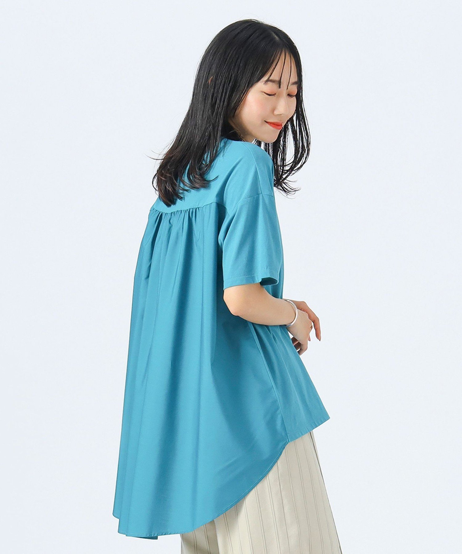 【ビームス ウイメン/BEAMS】の異素材ギャザー プルオーバー インテリア・キッズ・メンズ・レディースファッション・服の通販 founy(ファニー) 　ファッション　Fashion　レディースファッション　Fashion for Women　トップス・カットソー　Cut & Sew Tops　カジュアルプルオーバー・ニットトップス　Pullovers & Knit Tops / Casual Pullovers　カットソー　Cut and Sewn Top　ギャザー　Gathered, Ruffled　ショルダー　Shoulder, Shoulder Strap　ストレート　Straight, Straight Cut　スラックス　Slacks, Dress Pants　デニム　Denim, Jeans Material　ドロップ　Drop Shoulder, Dropped Style　人気　Popular, Best Seller　フェミニン　Feminine, Girly　フロント　Front, Front Design　ヘムライン　Hemline, Bottom Cut　リラックス　Relax, Relaxed Fit　ワイド　Wide, Wide Fit　ビジネス 仕事 通勤　Business / Work / Commuting　TURQUOISE|ID: prp329100004781736 ipo3291000000034884142