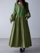 【ドゥーベル/Doux Belle】の異素材プリーツ切替ニットワンピース ワンピース レディース 人気、トレンドファッション・服の通販 founy(ファニー) ファッション Fashion レディースファッション Fashion for Women ワンピース Dresses ニットワンピース Knit Dresses スリット Slit, Slit Detail バルーン Balloon, Balloon Silhouette フィット Fit, Slim Fit フェミニン Feminine, Girly プリーツ Pleats, Pleated ロング Long, Long-Length 冬 Winter / This Winter 切替 Switching, Contrast Panel 秋 Autumn thumbnail グリーン|ID: prp329100004782105 ipo3291000000034924321