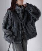 【リベリー/Riberry】のダブルジップフェイクファージャケット 人気、トレンドファッション・服の通販 founy(ファニー) ファッション Fashion レディースファッション Fashion for Women アウター Coat / Outerwear Collection レディースジャケット・軽アウター Jackets 軽量 Lightweight, Ultra Light ショート Short, Short Length スウェット / スエット Sweatshirt, Sweatwear スタンド Stand Collar, Upright Stand デニム Denim, Jeans Material トレンド Trend, Trending Now バランス Balance, Style Balance フェイクファー Faux Fur, Imitation Fur フロント Front, Front Design ブルゾン Blouson, Bomber Jacket ポケット Pocket, Pocket Detail 防寒 Cold Protection, Winter-Ready ミックス Mix, Mixed Style ミドル Middle Length, Mid Height リアル Real, Realistic リラックス Relax, Relaxed Fit 冬 Winter / This Winter エレガント 上品 Elegant thumbnail グレー|ID: prp329100004782180 ipo3291000000034802372