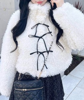 【イング/INGNI】のリボン付スタンドボアブルゾン 人気、トレンドファッション・服の通販 founy(ファニー) ファッション Fashion レディースファッション Fashion for Women アウター Coat / Outerwear Collection ブルゾンジャケット・スポーティアウター Blouson Jackets カーディガン Cardigan, Knitwear ガーリー Girly, Feminine Style ショート Short, Short Length ジップ Zip, Zipper ジャケット Jacket, Outerwear スウェット / スエット Sweatshirt, Sweatwear スタンド Stand Collar, Upright Stand スマホ Smartphone, Mobile Device デニム Denim, Jeans Material フロント Front, Front Design ボトム Bottoms, Lower Wear ポケット Pocket, Pocket Detail マフラー Scarf, Muffler リボン Ribbon, Bow 冬 Winter / This Winter おすすめ Recommended / Our Picks |ID:prp329100004782211