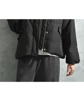 【インタープラネット/INTERPLANET】のワークフードヨークピュアダウン 人気、トレンドファッション・服の通販 founy(ファニー) ファッション Fashion レディースファッション Fashion for Women ジャケット Jacket, Outerwear タフタ Taffeta, Structured Fabric ダウン Down, Puffer ベーシック Basic, Essential 軽量 Lightweight, Ultra Light |ID:prp329100004782221