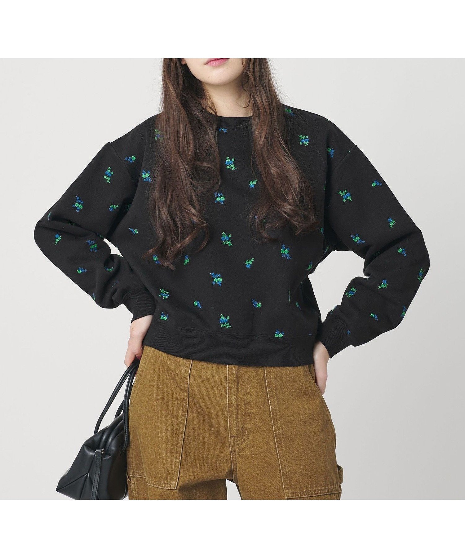 【ビューティ&ユース ユナイテッドアローズ/BEAUTY&YOUTH / UNITED ARROWS】のコットン裏毛 エンブロイダリー スウェットプルオーバー インテリア・キッズ・メンズ・レディースファッション・服の通販 founy(ファニー) ファッション Fashion レディースファッション Fashion for Women トップス・カットソー Cut & Sew Tops レディースパーカー・カジュアルフーディー Casual Hoodies & Sweatshirts カジュアルプルオーバー・ニットトップス Pullovers & Knit Tops / Casual Pullovers スウェット・クルーネックトップス Sweatshirts & Crewnecks / Relaxed Fit Sweat Tops エンブロイダリー Embroidery Design コンパクト Compact, Small Size スウェット / スエット Sweatshirt, Sweatwear スポーティ Sporty, Casual Athletic フレア Flare, Flared ボトム Bottoms, Lower Wear ワイド Wide, Wide Fit おすすめ Recommended / Our Picks BLACK|ID: prp329100004782261 ipo3291000000034872345