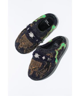 【トーガ/TOGA】のKnit slip-on TOGA*SUBU 人気、トレンドファッション・服の通販 founy(ファニー) ファッション Fashion レディースファッション Fashion for Women トップス・カットソー Cut & Sew Tops ニット Knit Tops & Sweaters インソール Shoe Insole グラフィック Graphic, Graphic Design コイン Coin, Coin Design フィット Fit, Slim Fit メタル Metal, Metal Parts ライニング Inner Lining, Inner Fabric, Lined |ID:prp329100004782391