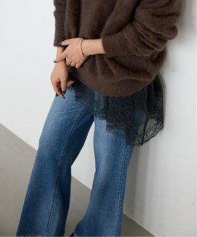 【スローブ イエナ/SLOBE IENA】の《追加4 》レースコンビカットソー 人気、トレンドファッション・服の通販 founy(ファニー) ファッション Fashion レディースファッション Fashion for Women トップス・カットソー Cut & Sew Tops カットソー・ベーシックTシャツ Cut-and-Sewn Tops / Stretch Tees & Basics 2026年 2026 おすすめ Recommended / Our Picks カットソー Cut and Sewn Top ジャケット Jacket, Outerwear トレンド Trend, Trending Now ベーシック Basic, Essential ラグジュアリー Luxury, Elegant レース Lace, Lace Fabric エレガント 上品 Elegant 人気 Popular, Best Seller |ID:prp329100004782434