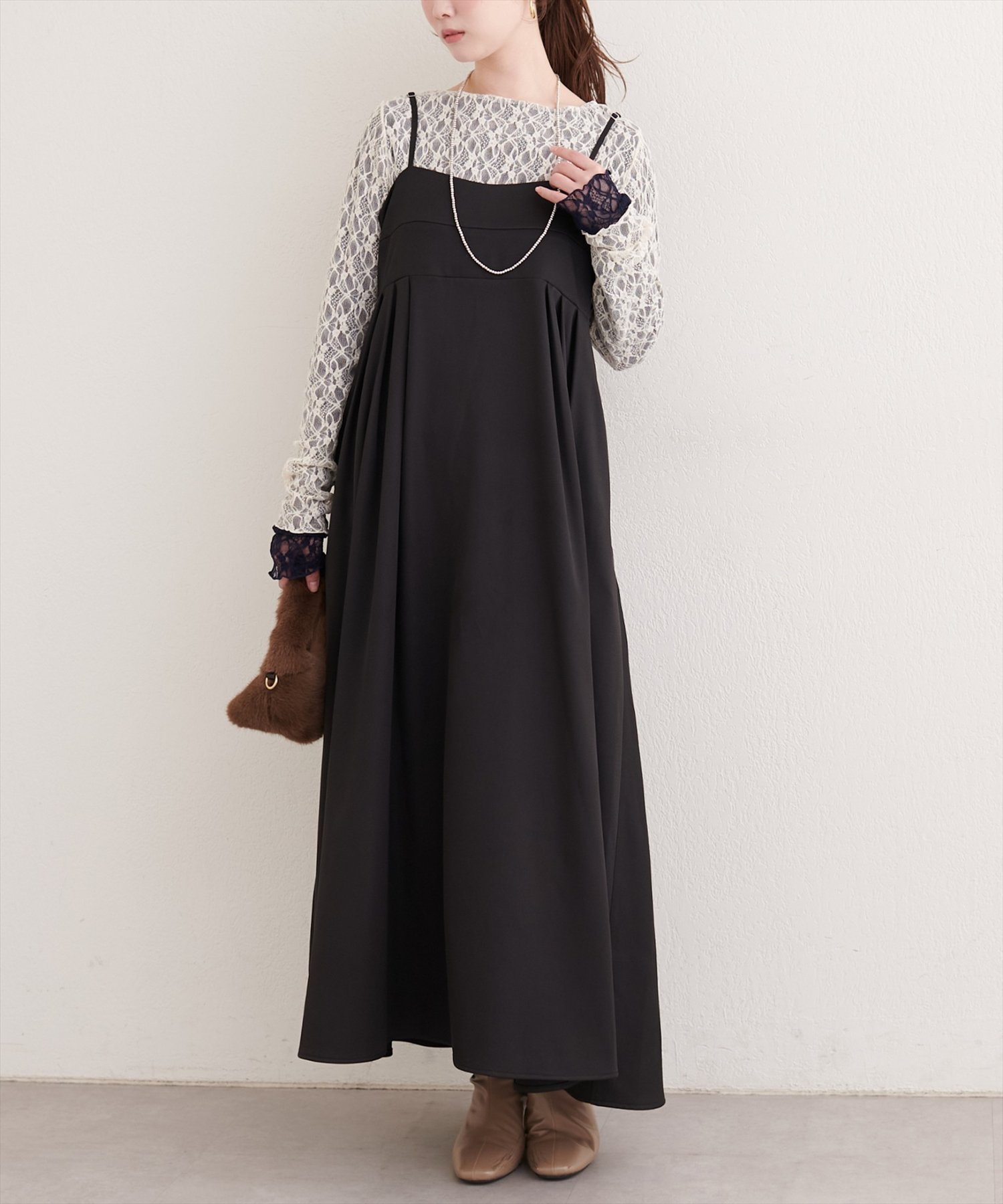 【ナチュラルクチュール/natural couture】のタックキャミワンピース インテリア・キッズ・メンズ・レディースファッション・服の通販 founy(ファニー) 　ファッション　Fashion　レディースファッション　Fashion for Women　ワンピース　Dresses　キャミソールワンピース　Camisole Dresses　アクセサリー　Fashion Accessories　カットソー　Cut and Sewn Top　サンダル　Sandals, Summer Shoes　シンプル　Simple, Minimal　スニーカー　Sneakers, Trainers　デコルテ　Décolleté, Neckline　ドレープ　Drape, Draping Fabric　ネックレス　Necklace, Pendant Necklace　パール　Pearl, Pearl Accent　フェミニン　Feminine, Girly　ポケット　Pocket, Pocket Detail　ラップ　Wrap, Wrap Design　再入荷　Restock / Back in Stock　おすすめ　Recommended / Our Picks　エレガント 上品　Elegant　2026年　2026　ブラック|ID: prp329100004783710 ipo3291000000034943428