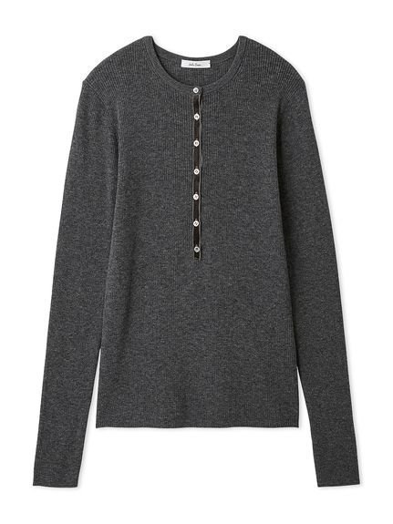 【ミラオーウェン/Mila Owen】のベロアヘンリーネックリブニット インテリア・キッズ・メンズ・レディースファッション・服の通販 founy(ファニー) 　雑誌掲載アイテム　Magazine Picks & Fashion Features　ファッション雑誌　Fashion Magazines　クラッシィ　CLASSY.　ファッション　Fashion　レディースファッション　Fashion for Women　トップス・カットソー　Cut & Sew Tops　ニット　Knit Tops & Sweaters　ベロアトップス　Velour Tops / Velvet-Look Items　1月号　January Issue　インナー　Innerwear　シアー　Sheer, See-Through　シンプル　Simple, Minimal　スタイリッシュ　Stylish, Fashionable　スマート　Smart, Elegant　雑誌　Magazine, Fashion Magazine　トレンド　Trend, Trending Now　人気　Popular, Best Seller　ベロア　Velour, Soft Velvet　ラグジュアリー　Luxury, Elegant　リブニット　Rib Knit, Ribbed Knit　おすすめ　Recommended / Our Picks　GRY[006]|ID: prp329100004783877 ipo3291000000034833008