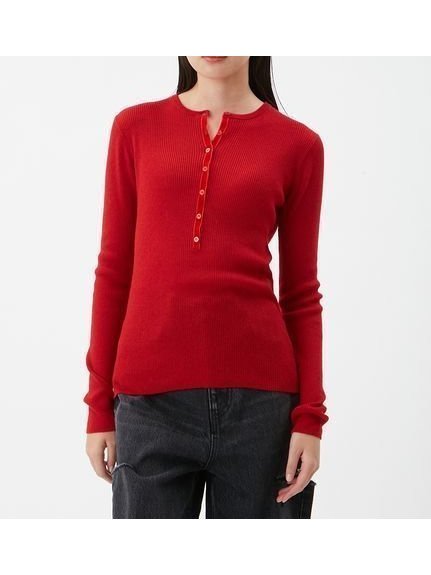 【ミラオーウェン/Mila Owen】のベロアヘンリーネックリブニット インテリア・キッズ・メンズ・レディースファッション・服の通販 founy(ファニー) 　雑誌掲載アイテム　Magazine Picks & Fashion Features　ファッション雑誌　Fashion Magazines　クラッシィ　CLASSY.　ファッション　Fashion　レディースファッション　Fashion for Women　トップス・カットソー　Cut & Sew Tops　ニット　Knit Tops & Sweaters　ベロアトップス　Velour Tops / Velvet-Look Items　1月号　January Issue　インナー　Innerwear　シアー　Sheer, See-Through　シンプル　Simple, Minimal　スタイリッシュ　Stylish, Fashionable　スマート　Smart, Elegant　雑誌　Magazine, Fashion Magazine　トレンド　Trend, Trending Now　人気　Popular, Best Seller　ベロア　Velour, Soft Velvet　ラグジュアリー　Luxury, Elegant　リブニット　Rib Knit, Ribbed Knit　おすすめ　Recommended / Our Picks　RED[046]|ID: prp329100004783877 ipo3291000000034833009