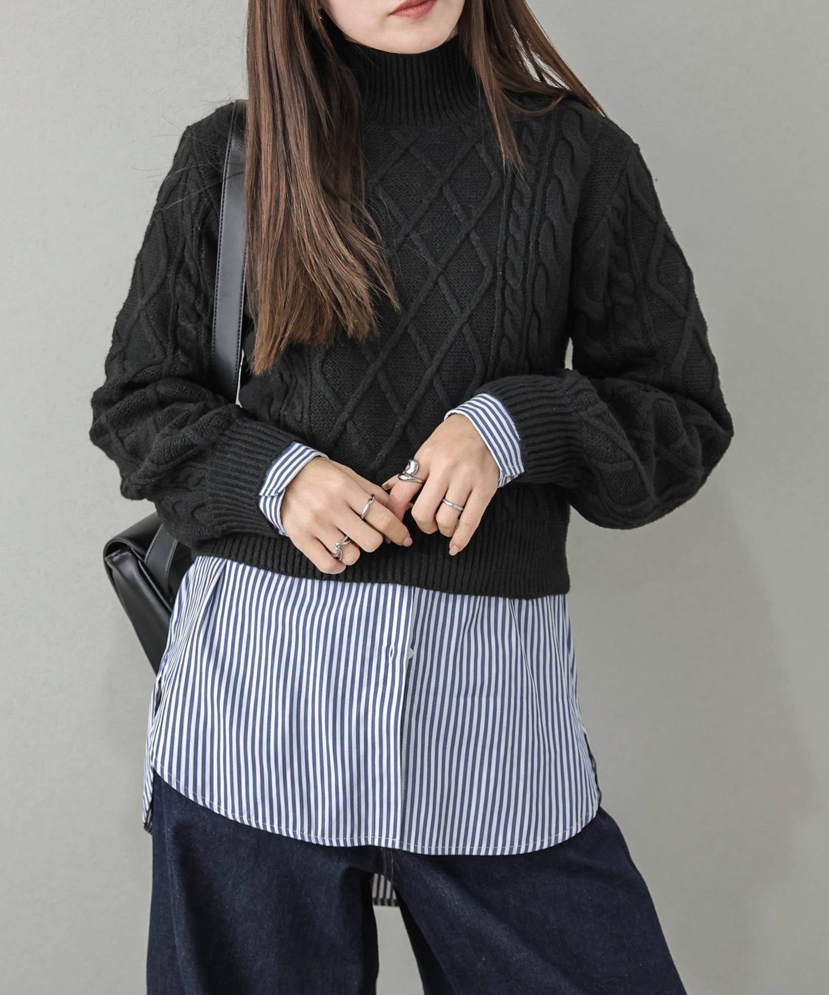 【ラジュール/Lajour】のショート丈ケーブルニット インテリア・キッズ・メンズ・レディースファッション・服の通販 founy(ファニー) 　ファッション　Fashion　レディースファッション　Fashion for Women　トップス・カットソー　Cut & Sew Tops　ニット　Knit Tops & Sweaters　コンパクト　Compact, Small Size　ショート　Short, Short Length　ハイネック　High Neck, Mock Neck　フォルム　Silhouette, Form　手編み　Hand-Knitted, Handmade Knit　A/W・秋冬　Autumn/Winter　ブラック|ID: prp329100004783878 ipo3291000000034721092
