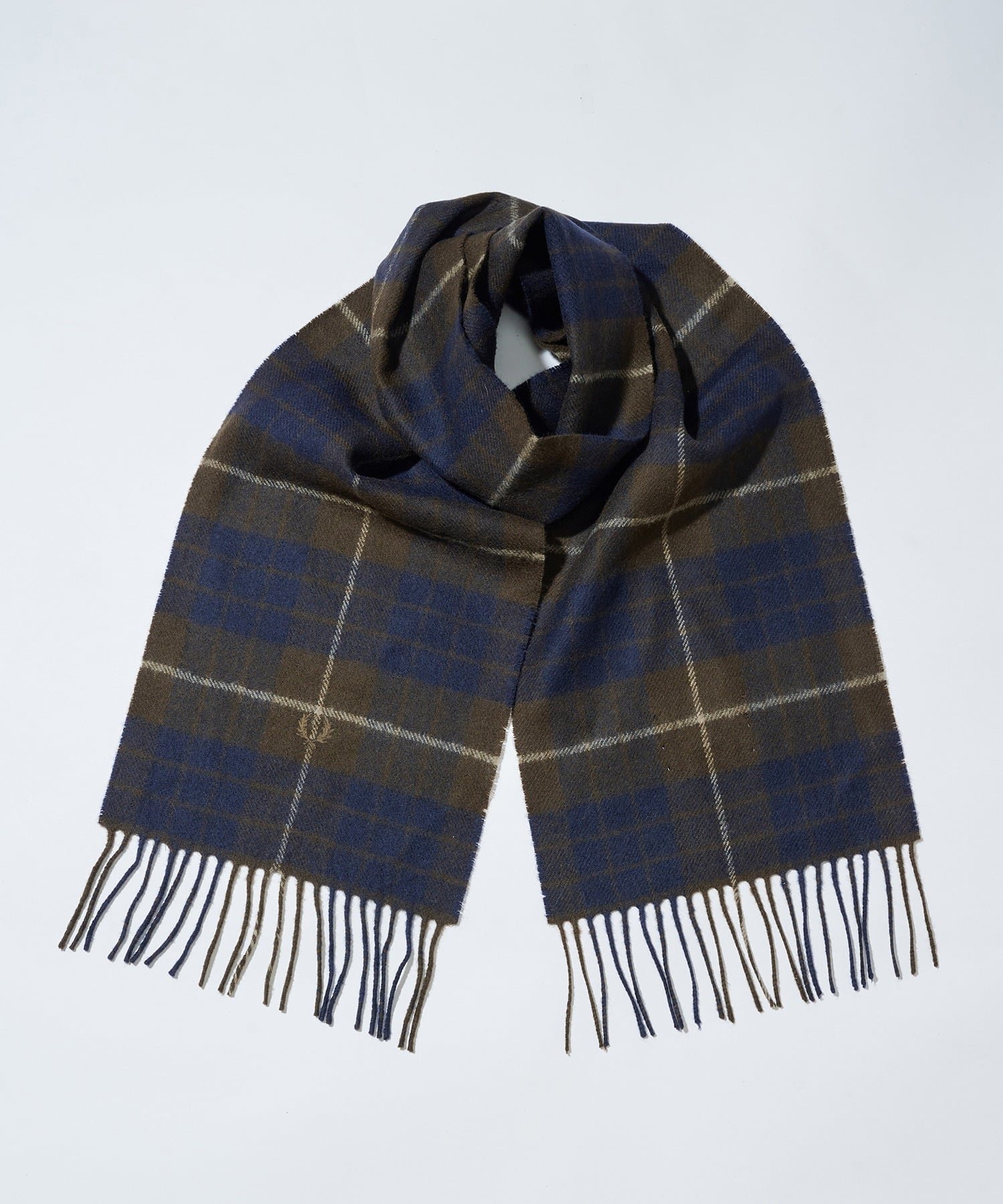 【カセットチャート/Cassette Chart】のFRED PERRY/LAMBSWOOL TARTAN SCARF C8137 インテリア・キッズ・メンズ・レディースファッション・服の通販 founy(ファニー) ファッション Fashion レディースファッション Fashion for Women 厚底 Platform Shoes カーゴパンツ Cargo Pants, Utility Pants キャップ Cap, Baseball Cap キルティング Quilted, Quilting クラシカル Classical, Vintage-Inspired クラシック Classic, Timeless Style シンプル Simple, Minimal ジャケット Jacket, Outerwear スウェット / スエット Sweatshirt, Sweatwear スカーフ Scarf, Neckwear スニーカー Sneakers, Trainers セットアップ Set-Up, Coordinated Outfit タートルネック Turtleneck, High Neck ダウン Down, Puffer デニム Denim, Jeans Material トレンド Trend, Trending Now トレーナー Sweatshirt, Trainer 定番 Standard, Basic Item 人気 Popular, Best Seller ハーフ Half, Half-Length フリンジ Fringe, Tassel ポロシャツ Polo Shirt, Collared Tee モッズコート Mods Coat, Military Parka ロング Long, Long-Length A/W・秋冬 Autumn/Winter 再入荷 Restock / Back in Stock エレガント 上品 Elegant BRN|ID: prp329100004784395 ipo3291000000034914400