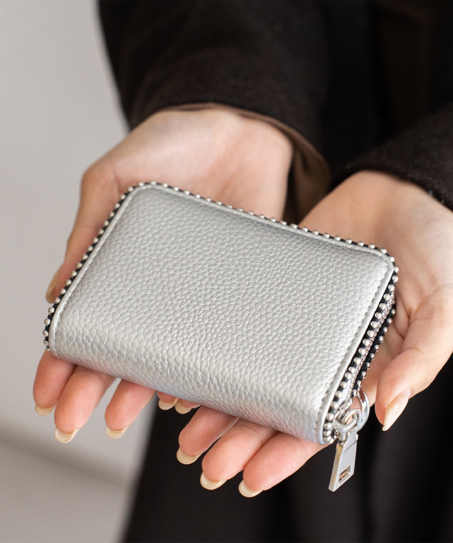 【ヴィータフェリーチェ/VitaFelice】のボールスタッズカード コインケース レディース スキミング防止 カードケース ニ財布 人気、トレンドファッション・服の通販 founy(ファニー) ファッション Fashion レディースファッション Fashion for Women ミニ財布・二つ折り財布 Wallets & Card Cases カードケース/名刺入れ Card Holders & Business Cases 旅行 Travel 財布 Wallet, Purse other-1|ID: prp329100004784398 ipo3291000000034900189