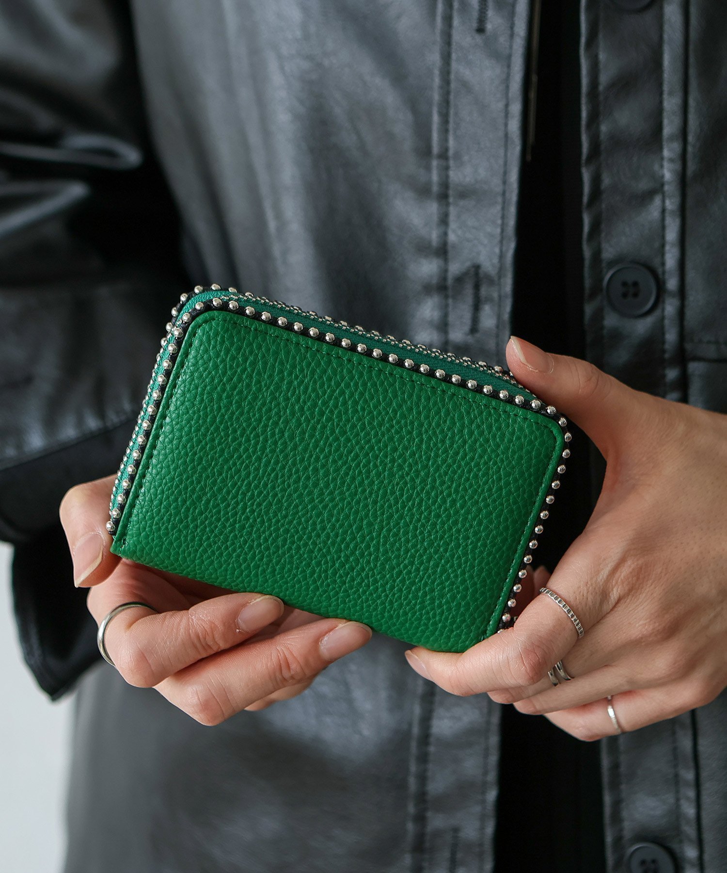 【ヴィータフェリーチェ/VitaFelice】のボールスタッズカード コインケース レディース スキミング防止 カードケース ニ財布 インテリア・キッズ・メンズ・レディースファッション・服の通販 founy(ファニー) ファッション Fashion レディースファッション Fashion for Women ミニ財布・二つ折り財布 Wallets & Card Cases カードケース/名刺入れ Card Holders & Business Cases 旅行 Travel 財布 Wallet, Purse グリーン|ID: prp329100004784398 ipo3291000000034900197