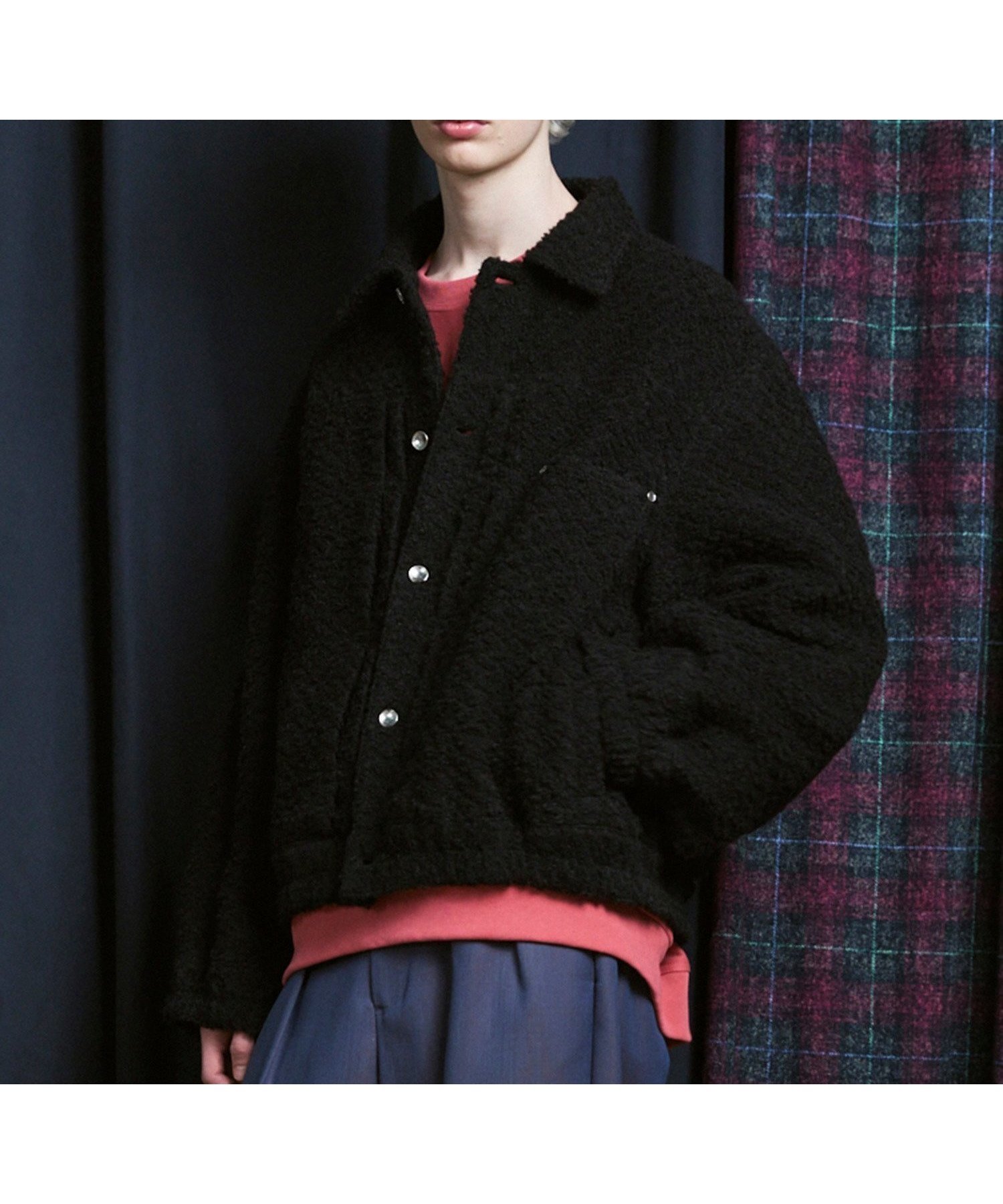 【メゾンスペシャル/MAISON SPECIAL】の【Italian Dead Stock Fabric】Prime-Over Trucker Jacket インテリア・キッズ・メンズ・レディースファッション・服の通販 founy(ファニー) 　ファッション　Fashion　レディースファッション　Fashion for Women　アウター　Coat / Outerwear Collection　レディースジャケット・軽アウター　Jackets　イタリア　Italy　クラシック　Classic, Timeless Style　シャーリング　Shirring, Ruched　ショルダー　Shoulder, Shoulder Strap　ショート　Short, Short Length　ツイード　Twill, Twill Weave　ドロップ　Drop Shoulder, Dropped Style　バランス　Balance, Style Balance　パターン　Pattern, Design Print　ファブリック　Fabric, Textile　フィット　Fit, Slim Fit　フロント　Front, Front Design　ブラウジング　Blouson Silhouette, Cinched Waist　モダン　Modern, Contemporary　BLK|ID: prp329100004784563 ipo3291000000035160973