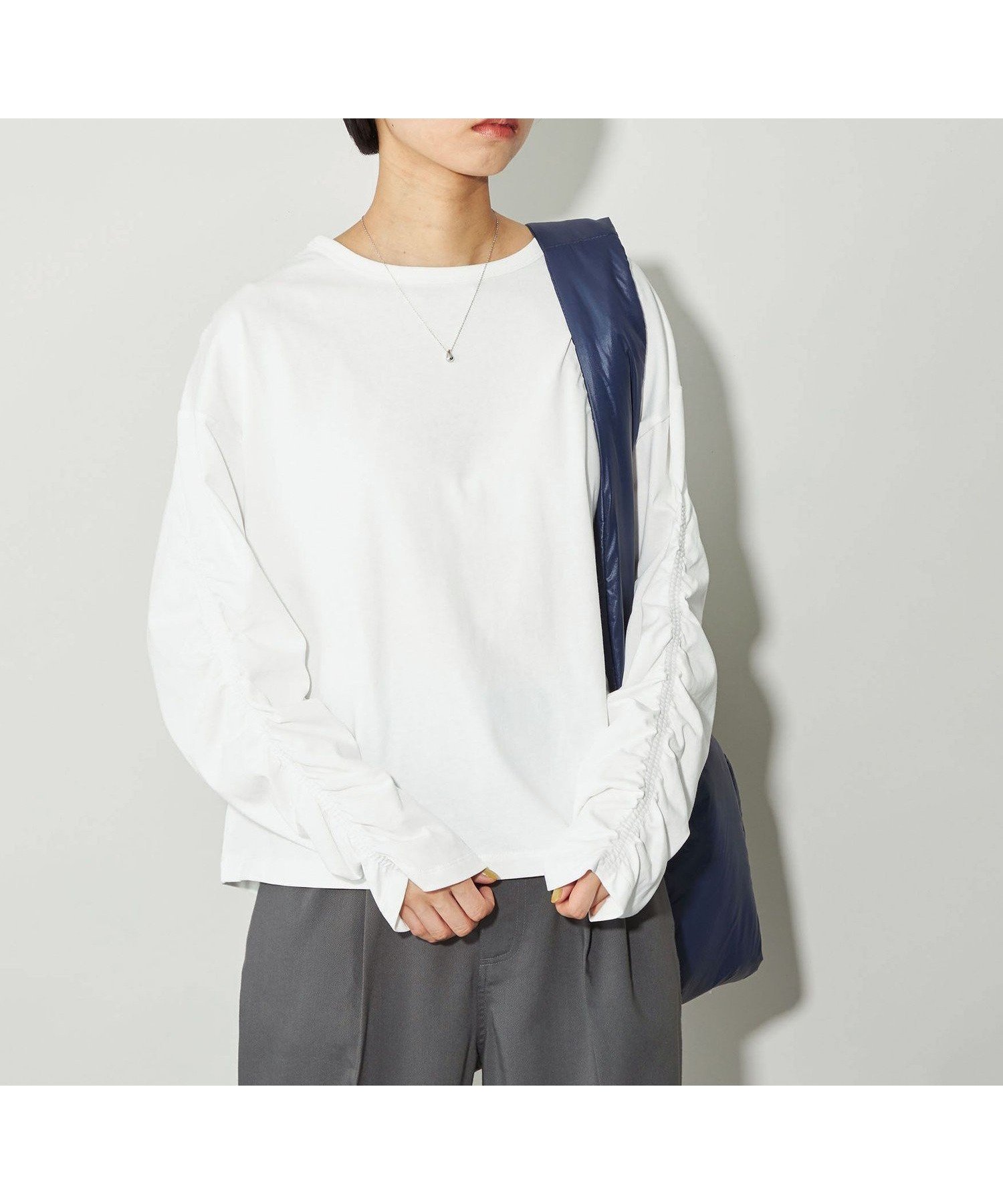 【ユナイテッドアローズ/UNITED ARROWS】のCITEN ソデシャーリングロンT ホワイト インテリア・キッズ・メンズ・レディースファッション・服の通販 founy(ファニー) ファッション Fashion レディースファッション Fashion for Women トップス・カットソー Cut & Sew Tops ロングTシャツ・Tシャツ Longline T-Shirts & Tees インナー Innerwear キャミワンピース Cami Dress, Slip Dress ギャザー Gathered, Ruffled シャーリング Shirring, Ruched ジャケット Jacket, Outerwear デニム Denim, Jeans Material フィット Fit, Slim Fit ロング Long, Long-Length A/W・秋冬 Autumn/Winter アウトレット Outlet / Clearance おすすめ Recommended / Our Picks WHITE|ID: prp329100004784962 ipo3291000000034736660