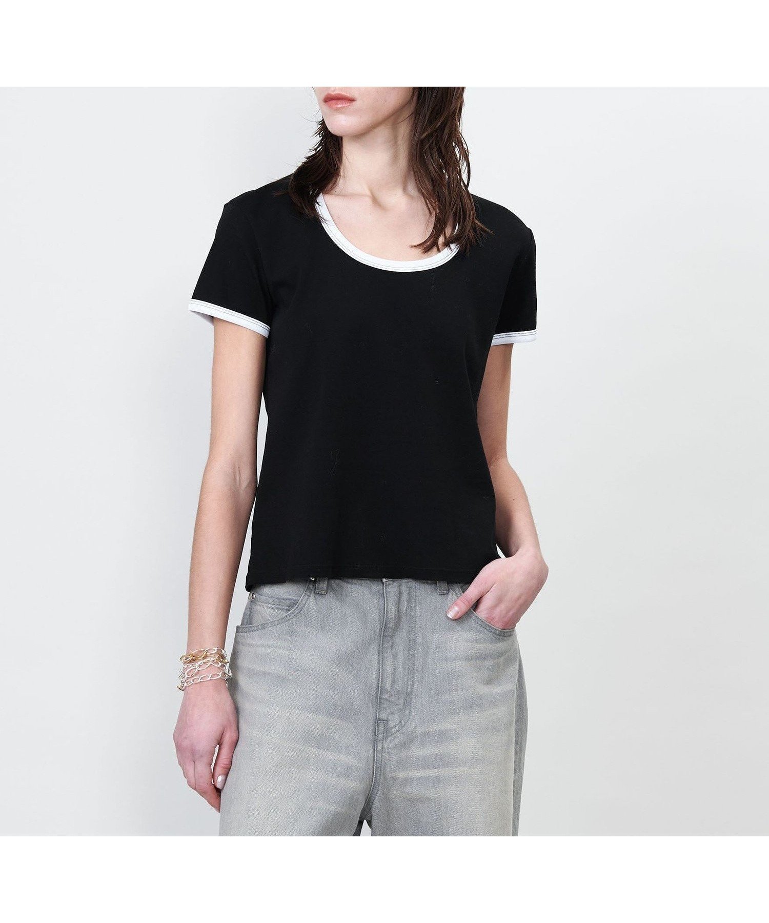 【ユナイテッドアローズ/UNITED ARROWS】のASTRAET コットン フライス トリム UネックTシャツ インテリア・キッズ・メンズ・レディースファッション・服の通販 founy(ファニー) ファッション Fashion レディースファッション Fashion for Women トップス・カットソー Cut & Sew Tops シャツ・ブラウス・オフィスカジュアル Elegant Blouses & Button-Ups ロングTシャツ・Tシャツ Longline T-Shirts & Tees インナー Innerwear コンパクト Compact, Small Size ジャケット Jacket, Outerwear スタイリッシュ Stylish, Fashionable デニム Denim, Jeans Material なめらか Smooth, Silky Texture アウトレット Outlet / Clearance BLACK|ID: prp329100004784984 ipo3291000000034736740