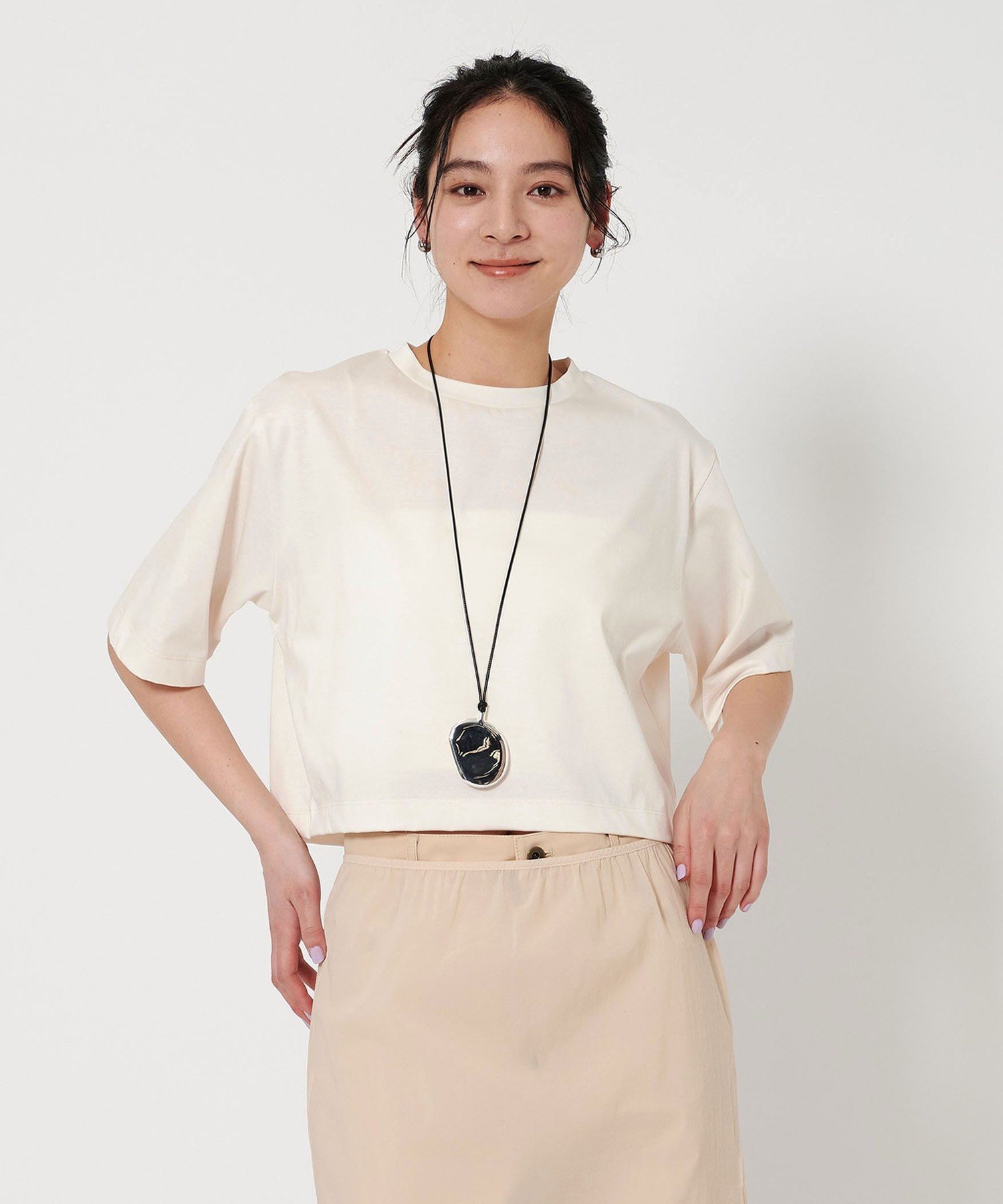 【ユナイテッドアローズ/UNITED ARROWS】のコットンポリエステル クロップド Tシャツ インテリア・キッズ・メンズ・レディースファッション・服の通販 founy(ファニー) ファッション Fashion レディースファッション Fashion for Women トップス・カットソー Cut & Sew Tops シャツ・ブラウス・オフィスカジュアル Elegant Blouses & Button-Ups ロングTシャツ・Tシャツ Longline T-Shirts & Tees クロップド Cropped, Short Length コンパクト Compact, Small Size ショート Short, Short Length スラックス Slacks, Dress Pants トレンド Trend, Trending Now ベーシック Basic, Essential ワイド Wide, Wide Fit アウトレット Outlet / Clearance おすすめ Recommended / Our Picks OFF WHITE|ID: prp329100004785017 ipo3291000000034736870