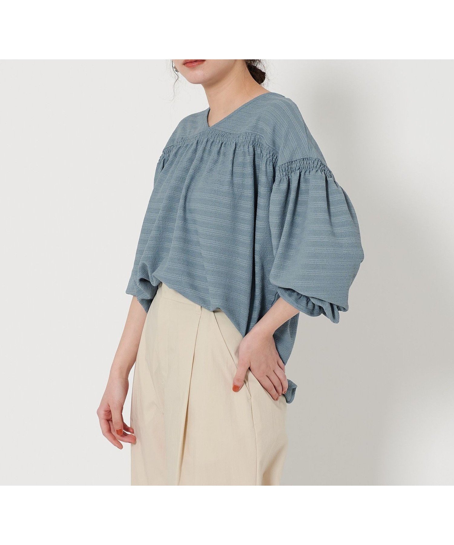 【ユナイテッドアローズ/UNITED ARROWS】のフクレジャガード プルオーバー -2WAY- インテリア・キッズ・メンズ・レディースファッション・服の通販 founy(ファニー) 　ファッション　Fashion　レディースファッション　Fashion for Women　トップス・カットソー　Cut & Sew Tops　カジュアルプルオーバー・ニットトップス　Pullovers & Knit Tops / Casual Pullovers　インナー　Innerwear　カットソー　Cut and Sewn Top　ギャザー　Gathered, Ruffled　シンプル　Simple, Minimal　スラックス　Slacks, Dress Pants　スリーブ　Sleeve, Long Sleeve / Short Sleeve　デニム　Denim, Jeans Material　トレンド　Trend, Trending Now　マニッシュ　Mannish, Boyish　リボン　Ribbon, Bow　ワイド　Wide, Wide Fit　アウトレット　Outlet / Clearance　おすすめ　Recommended / Our Picks　LT.BLUE|ID: prp329100004785047 ipo3291000000034736975