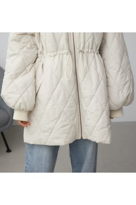 【アズール バイ マウジー/AZUL by moussy】のキルティング中綿ミドルコート 人気、トレンドファッション・服の通販 founy(ファニー) ファッション Fashion レディースファッション Fashion for Women アウター Coat / Outerwear Collection コート・ロングコート・ピーコート Long Coats, Peacoats & More キルティング Quilted, Quilting シェイプ Shape, Slim Fit スニーカー Sneakers, Trainers タフタ Taffeta, Structured Fabric デニム Denim, Jeans Material トレンド Trend, Trending Now ボトム Bottoms, Lower Wear ミドル Middle Length, Mid Height ルーズ Loose, Oversized 人気 Popular, Best Seller |ID:prp329100004785142