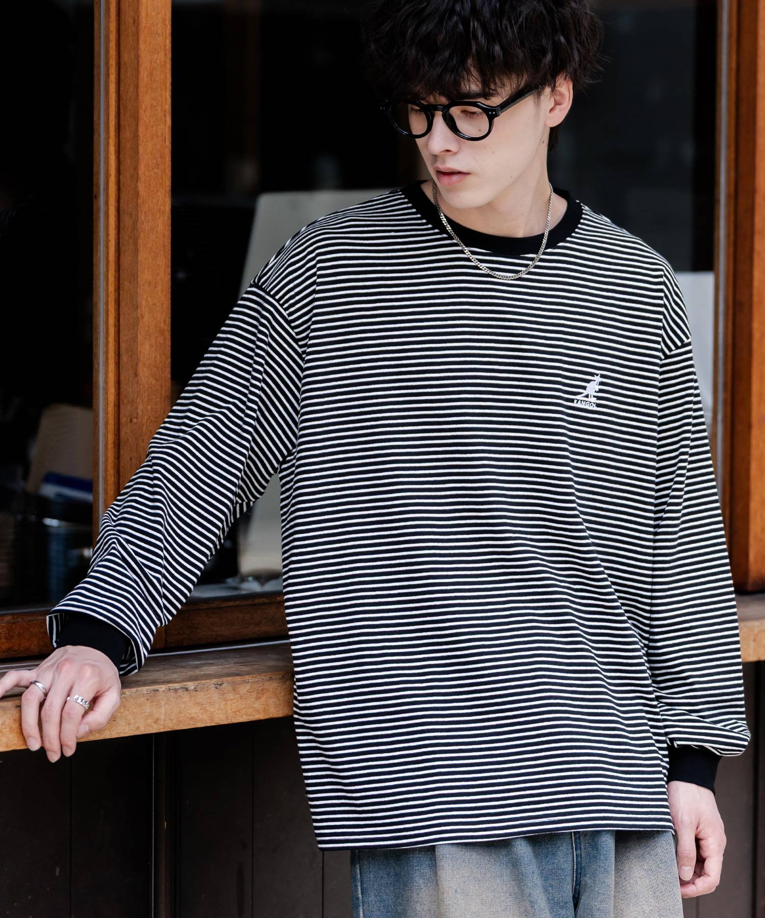 【ロッキーモンロー/Rocky Monroe】の【KANGOL】*【Rocky Monroe】別注コラボワンポイント刺繍長袖Tシャツ インテリア・キッズ・メンズ・レディースファッション・服の通販 founy(ファニー) 　ファッション　Fashion　レディースファッション　Fashion for Women　トップス・カットソー　Cut & Sew Tops　シャツ・ブラウス・オフィスカジュアル　Elegant Blouses & Button-Ups　ロングTシャツ・Tシャツ　Longline T-Shirts & Tees　吸水　Absorbent, Quick-Dry　スラックス　Slacks, Dress Pants　トレンド　Trend, Trending Now　人気　Popular, Best Seller　長袖　Long Sleeve, Full Sleeve　バランス　Balance, Style Balance　別注　Limited Edition, Custom Order　メンズ　Men's, Menswear　リラックス　Relax, Relaxed Fit　ワイド　Wide, Wide Fit　ワンポイント　One Point, Statement Accent　再入荷　Restock / Back in Stock　おすすめ　Recommended / Our Picks　エレガント 上品　Elegant　ブラック|ID: prp329100004785182 ipo3291000000034963144