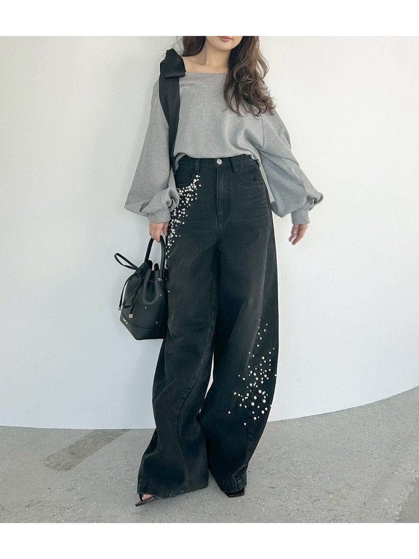 【フレイ アイディー/FRAY I.D】のハイウエストビジューデニム インテリア・キッズ・メンズ・レディースファッション・服の通販 founy(ファニー) 　ファッション　Fashion　レディースファッション　Fashion for Women　アシンメトリー　Asymmetrical Style　グラデーション　Gradient, Ombre　スペシャル　Special, Limited Edition　スマート　Smart, Elegant　デニム　Denim, Jeans Material　バランス　Balance, Style Balance　パール　Pearl, Pearl Accent　ビジュー　Bijou, Jewel-like Accent　リュクス　Luxury, Elegant, High-End, Chic　おすすめ　Recommended / Our Picks　エレガント 上品　Elegant　ホリデーシーズン　Holiday Season　BLK[009]|ID: prp329100004785230 ipo3291000000034935334